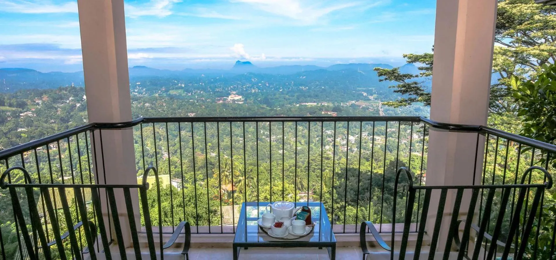 Randholee Resort & Spa