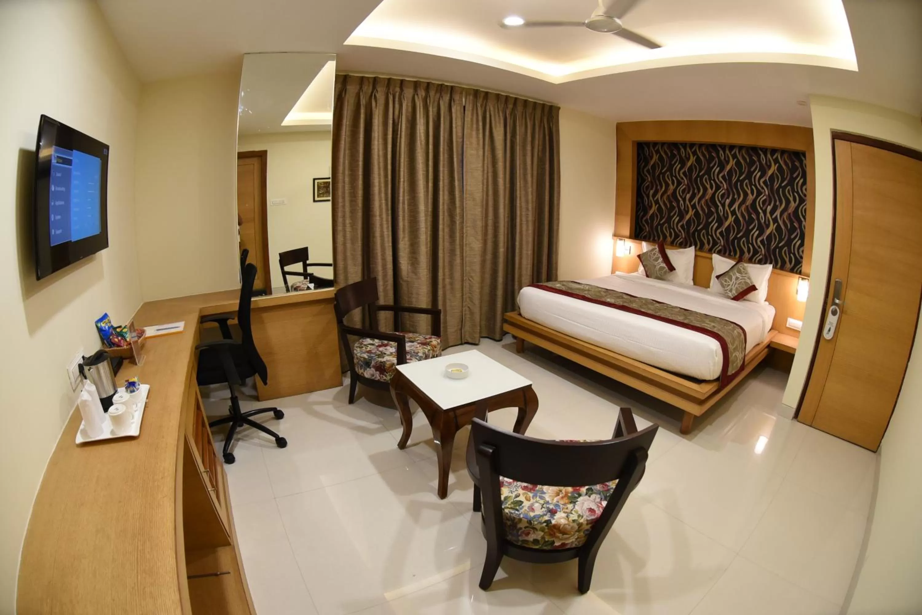 Bed in Hotel Grand Rajputana