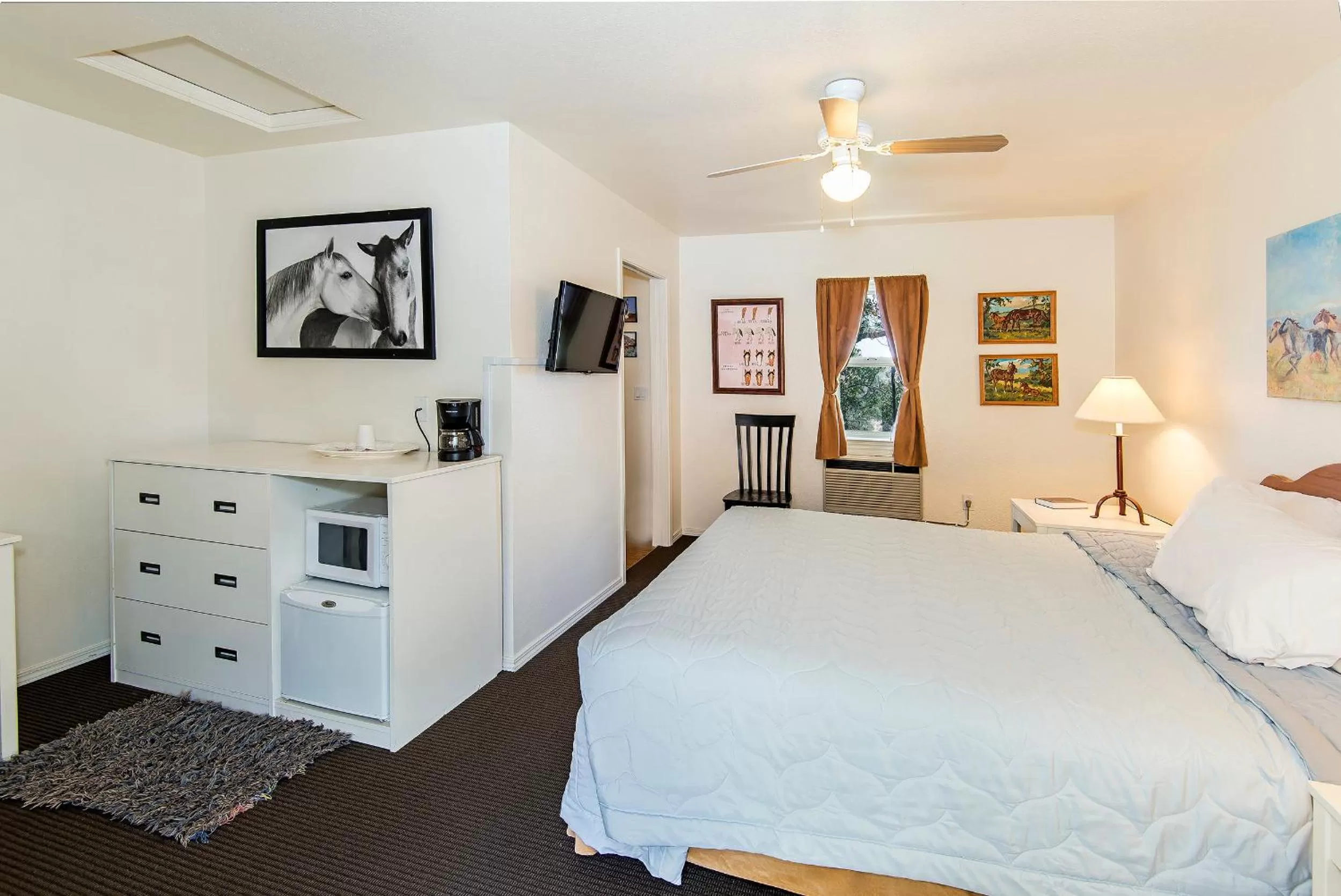 Other, Bed in Virginia City Inn