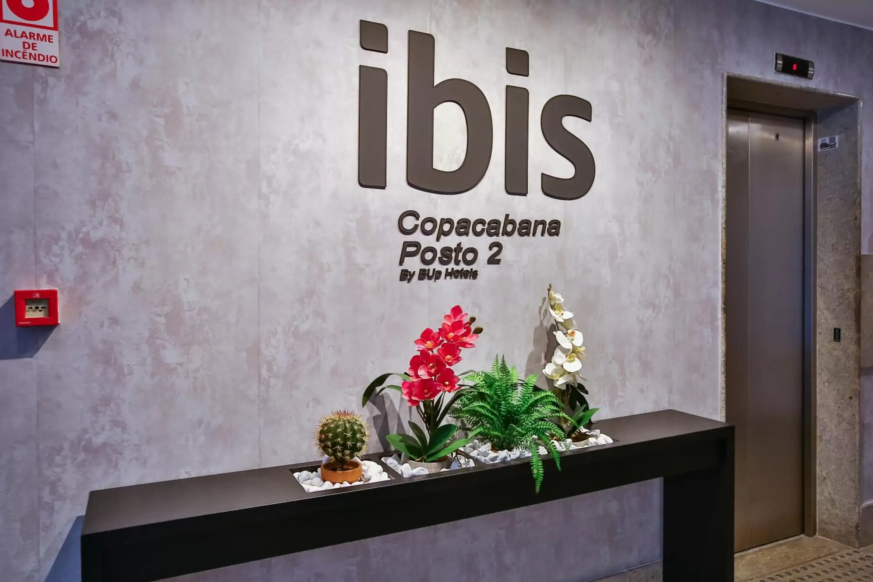 Property logo or sign, Lobby/Reception in ibis Copacabana Posto 2