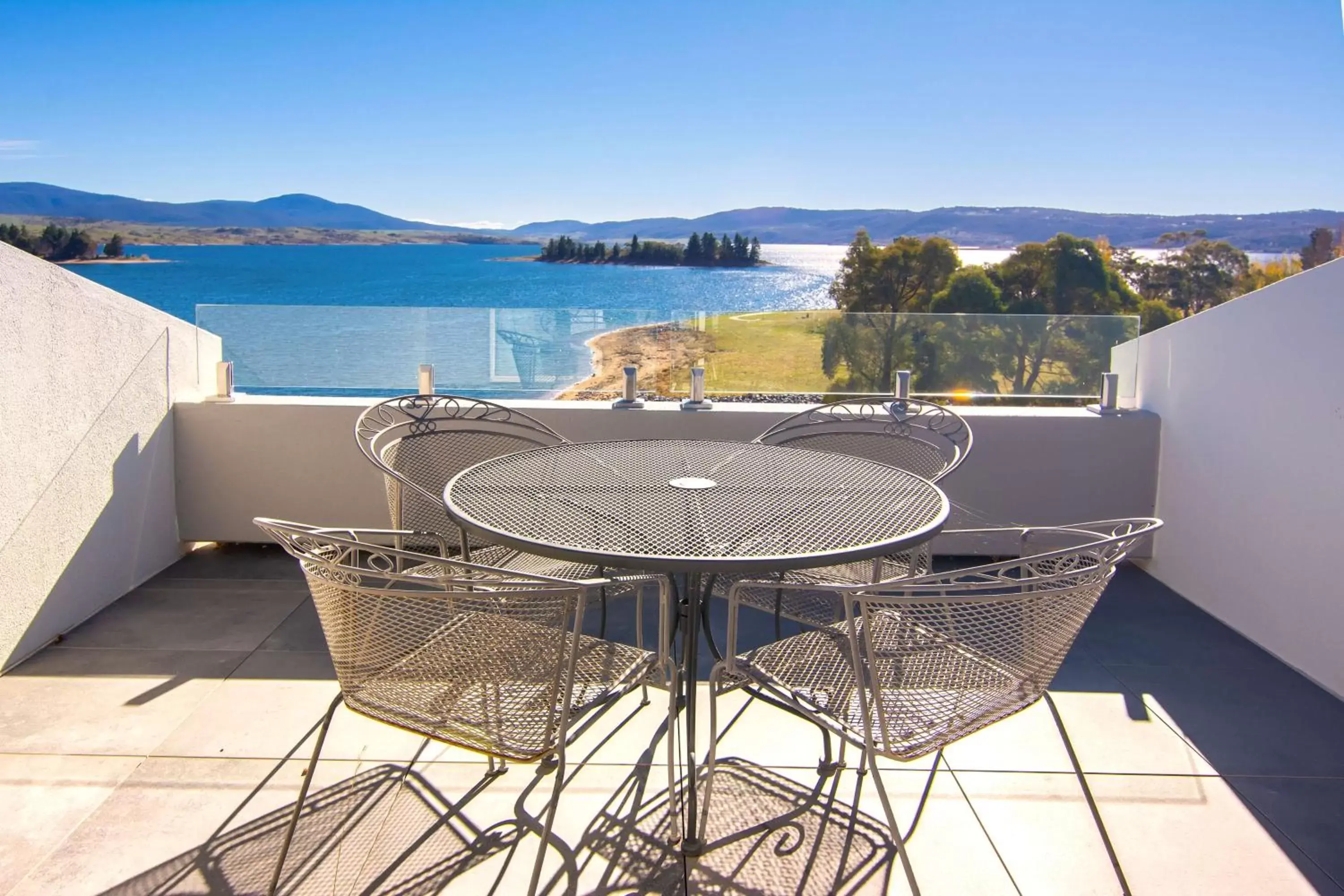 View (from property/room) in Horizons Lake Jindabyne View (from property/room) in Horizons Lake Jindabyne