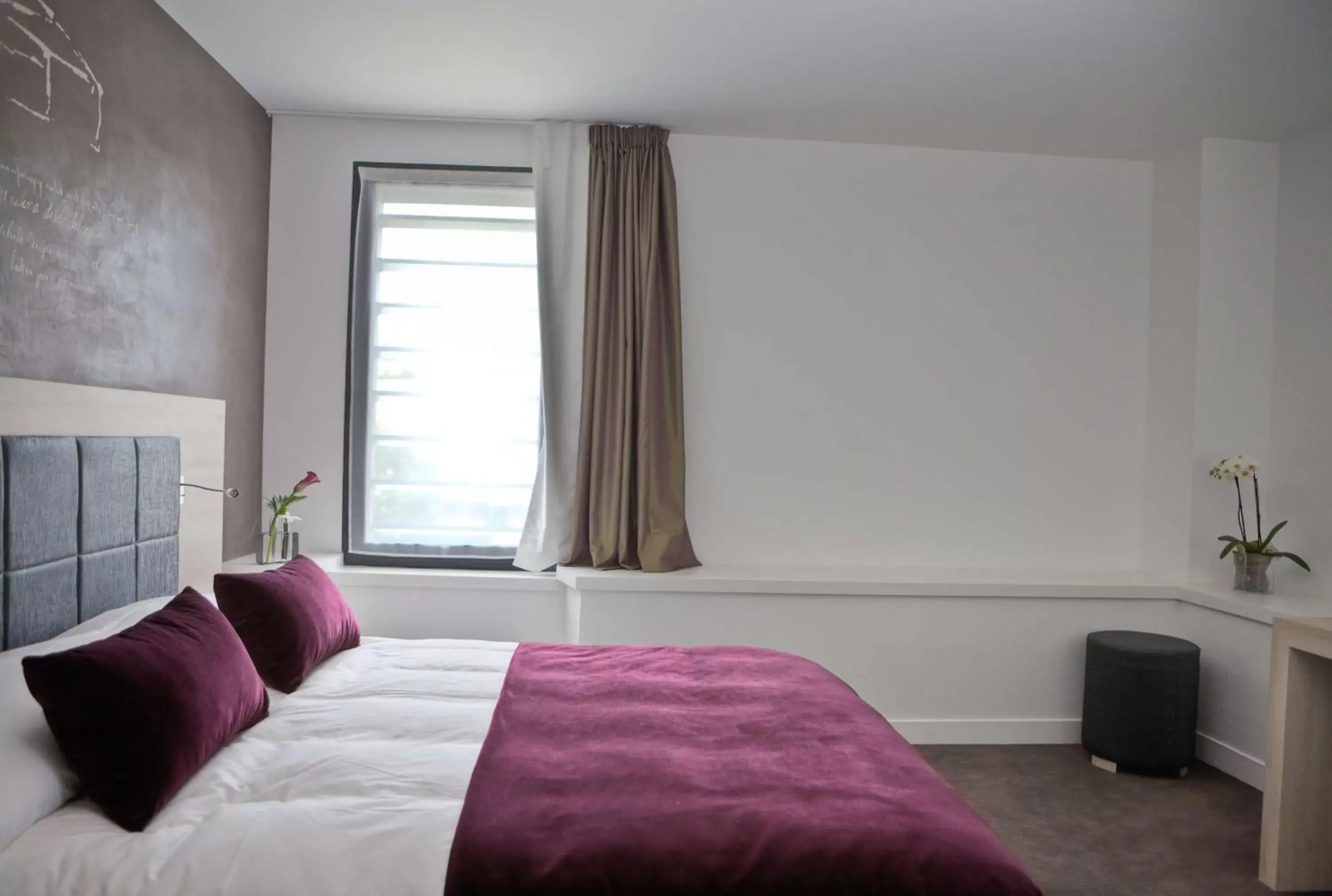Bedroom, Bed in Best Western Plus Villa Saint Antoine Hotel & Spa