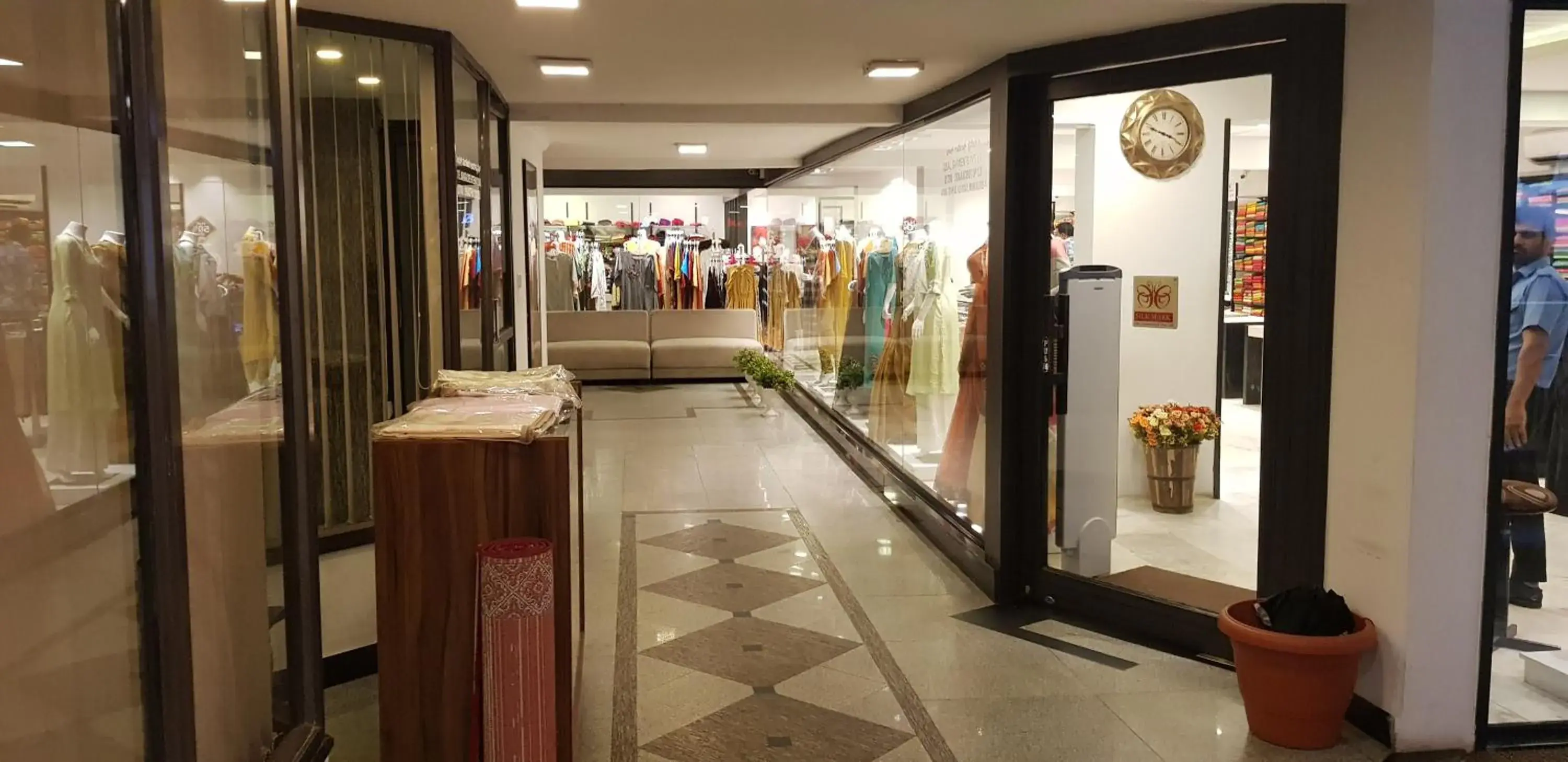 Shopping Area in Hotel Mangalore International