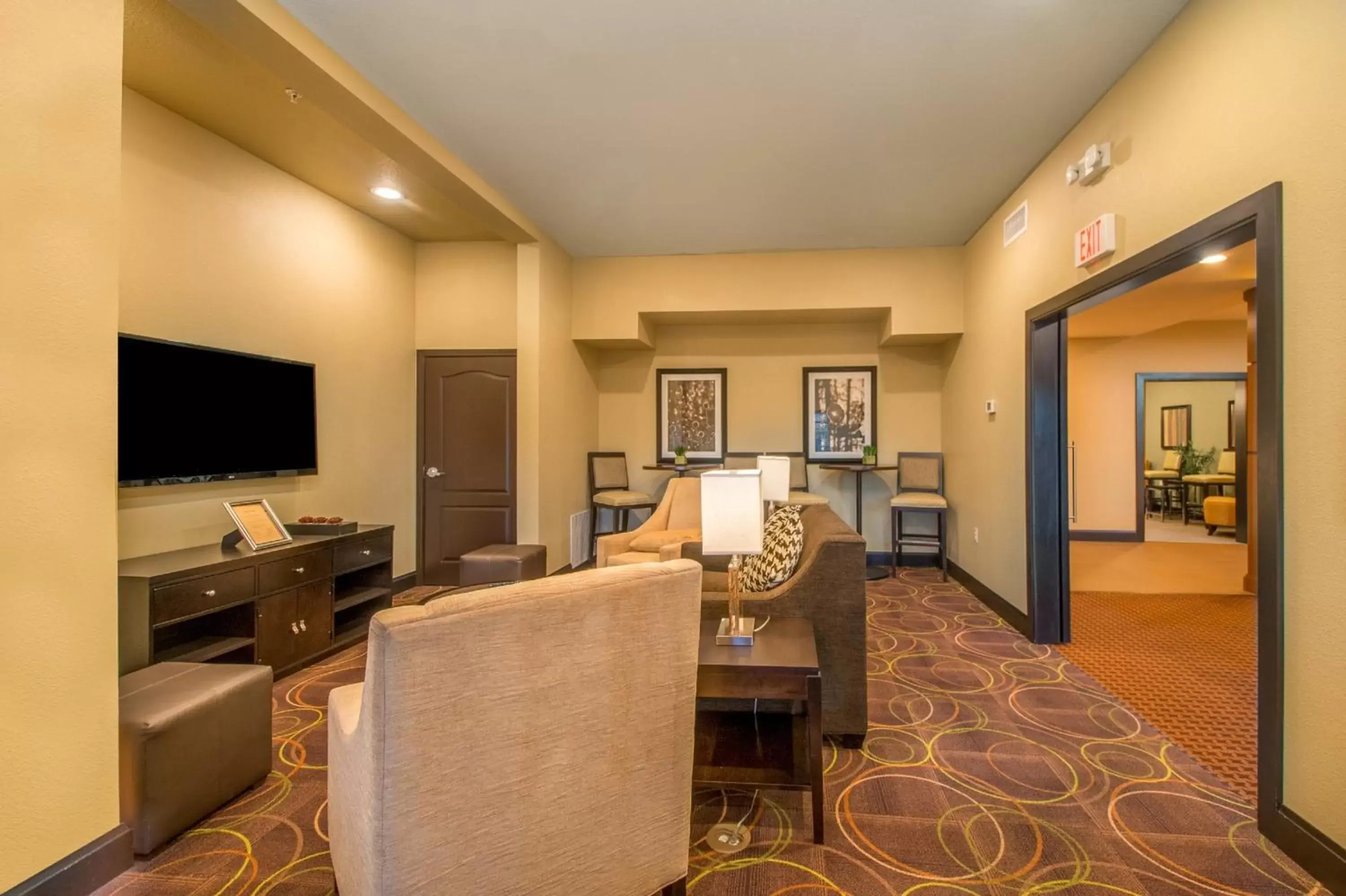 Property building in Staybridge Suites Longview by IHG Property building in Staybridge Suites Longview by IHG