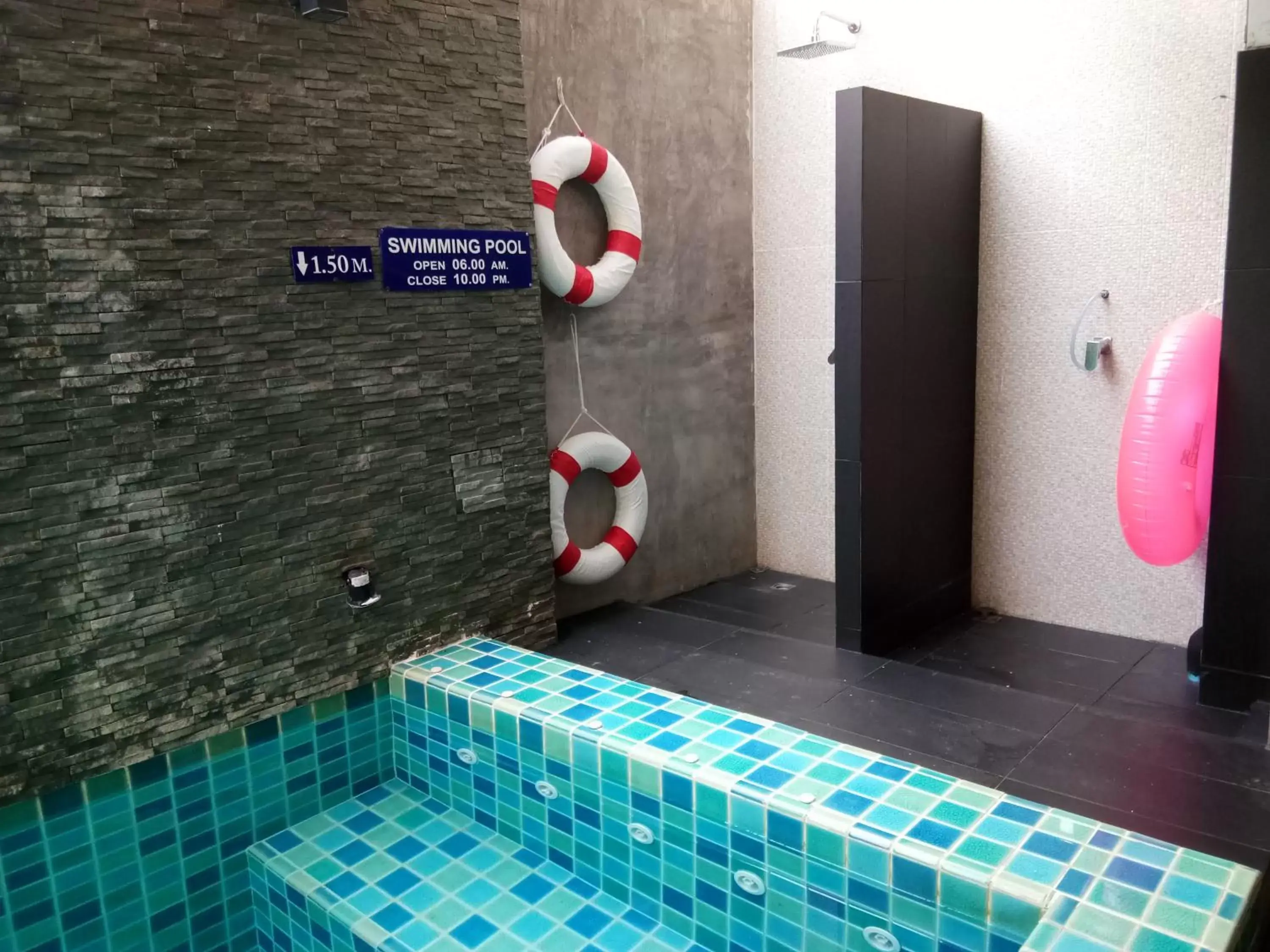 Swimming pool in Hotel De Nara-SHA Extra Plus