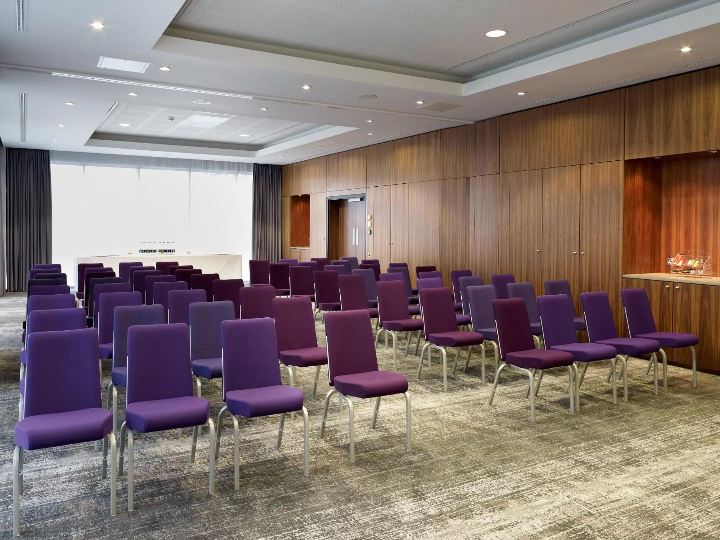 Business facilities in Radisson Blu Hotel East Midlands Airport