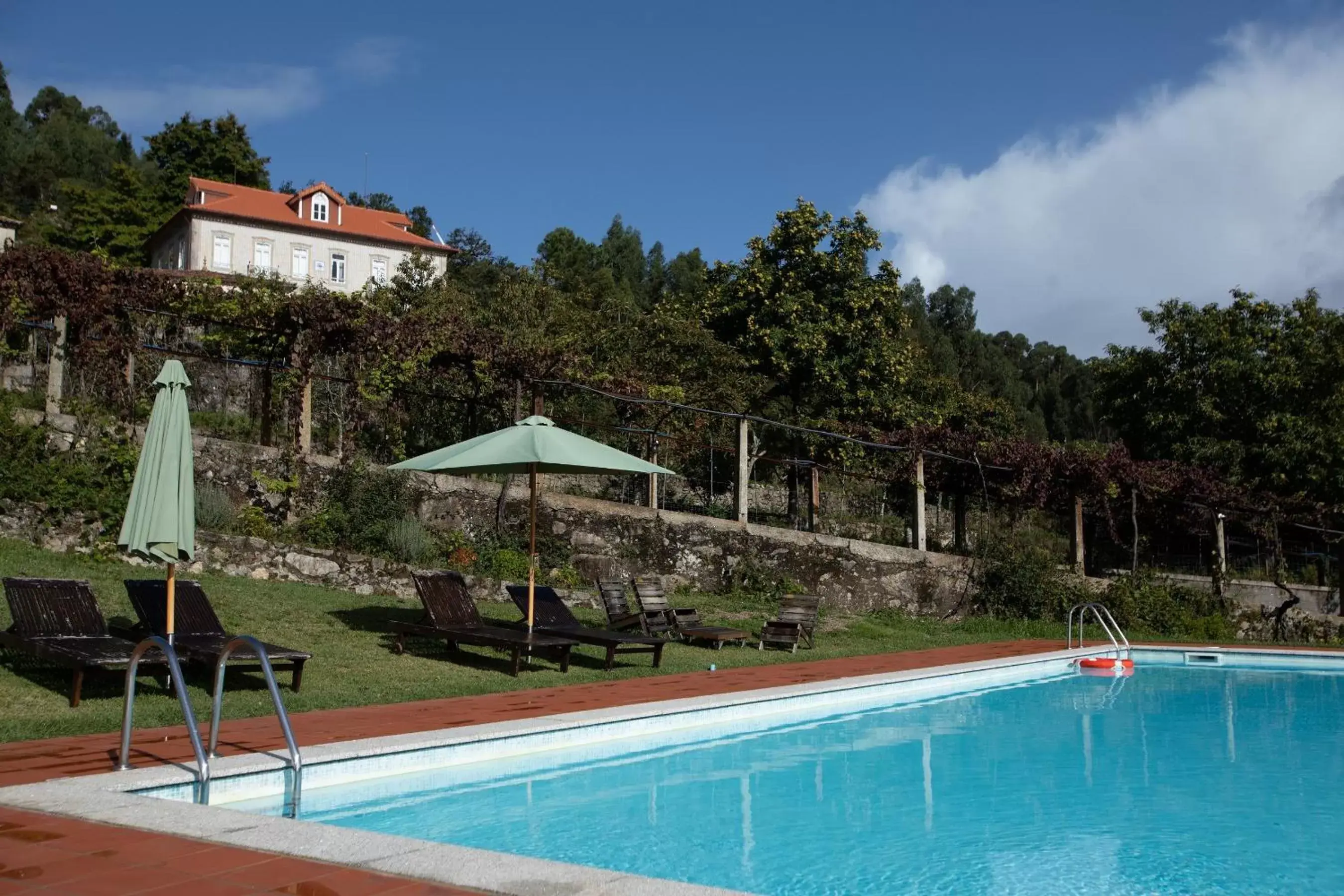 Swimming Pool in Quinta São Francisco Rural Resort - Regina Hotel Group