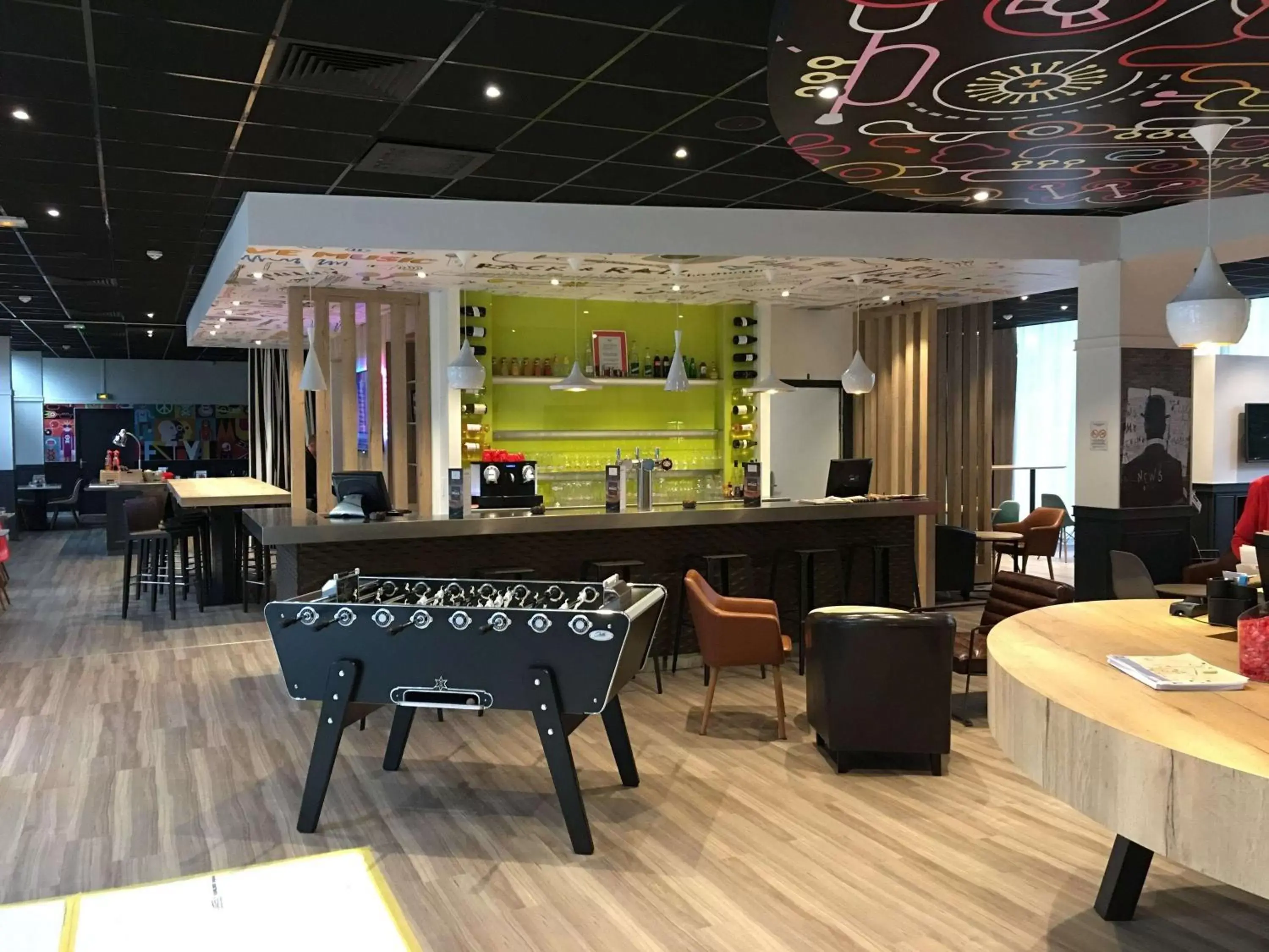 Lounge or bar, Restaurant/Places to Eat in ibis Orleans Centre Foch