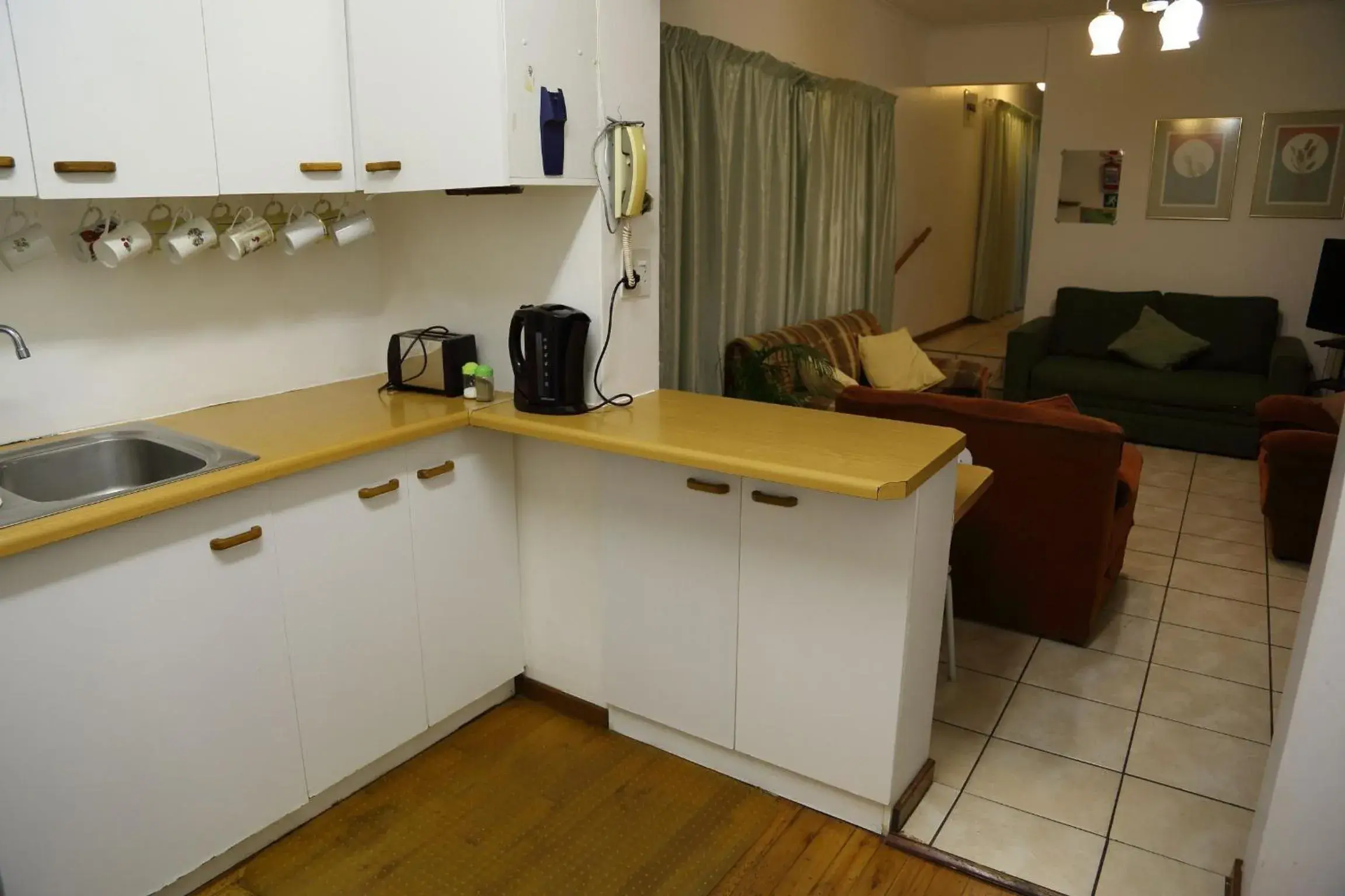 Kitchen or kitchenette, Kitchen/Kitchenette in Clinch Self Catering