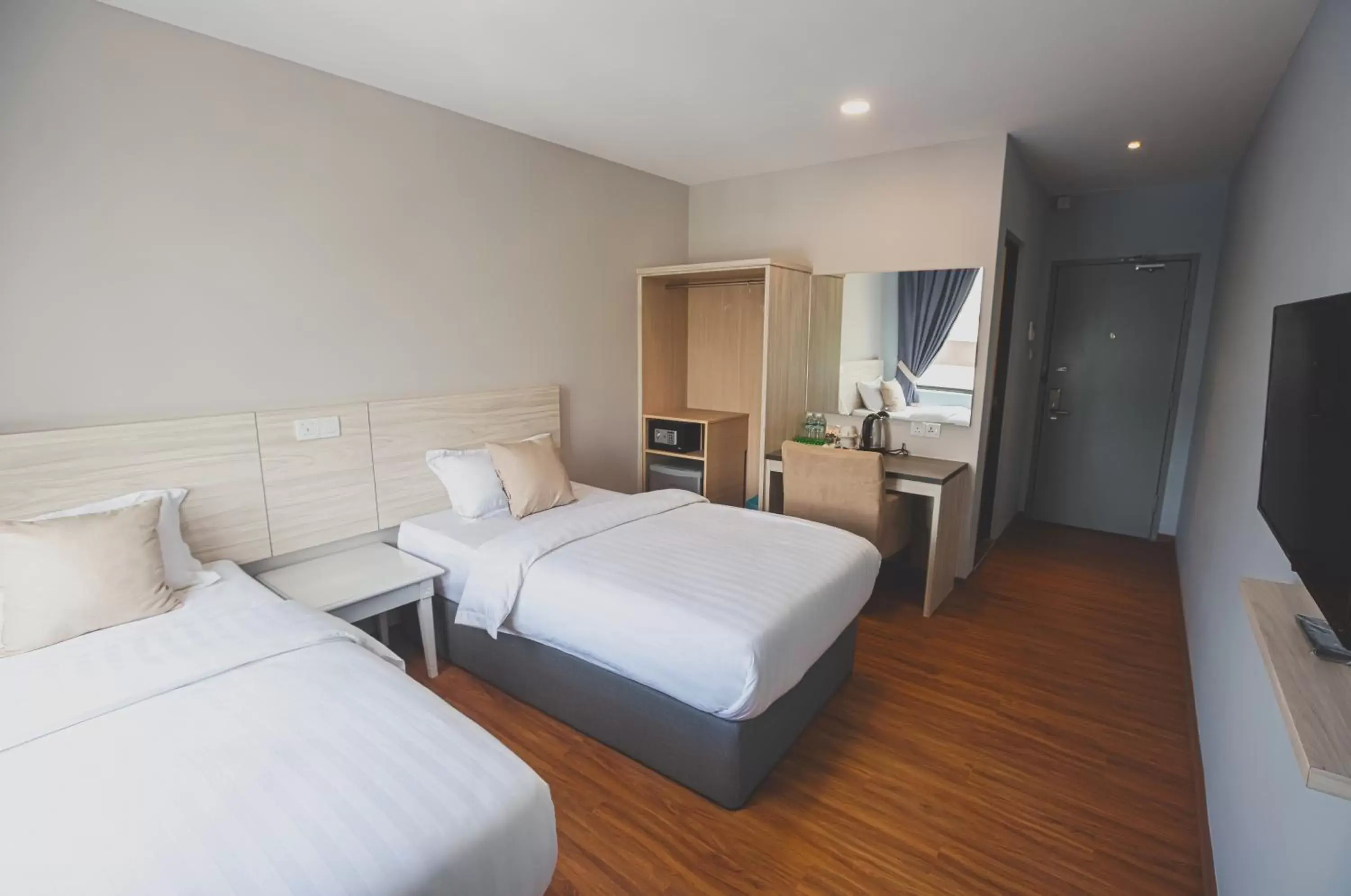 Twin Room in V3 Hotel & Residence Seri Alam Twin Room in V3 Hotel & Residence Seri Alam