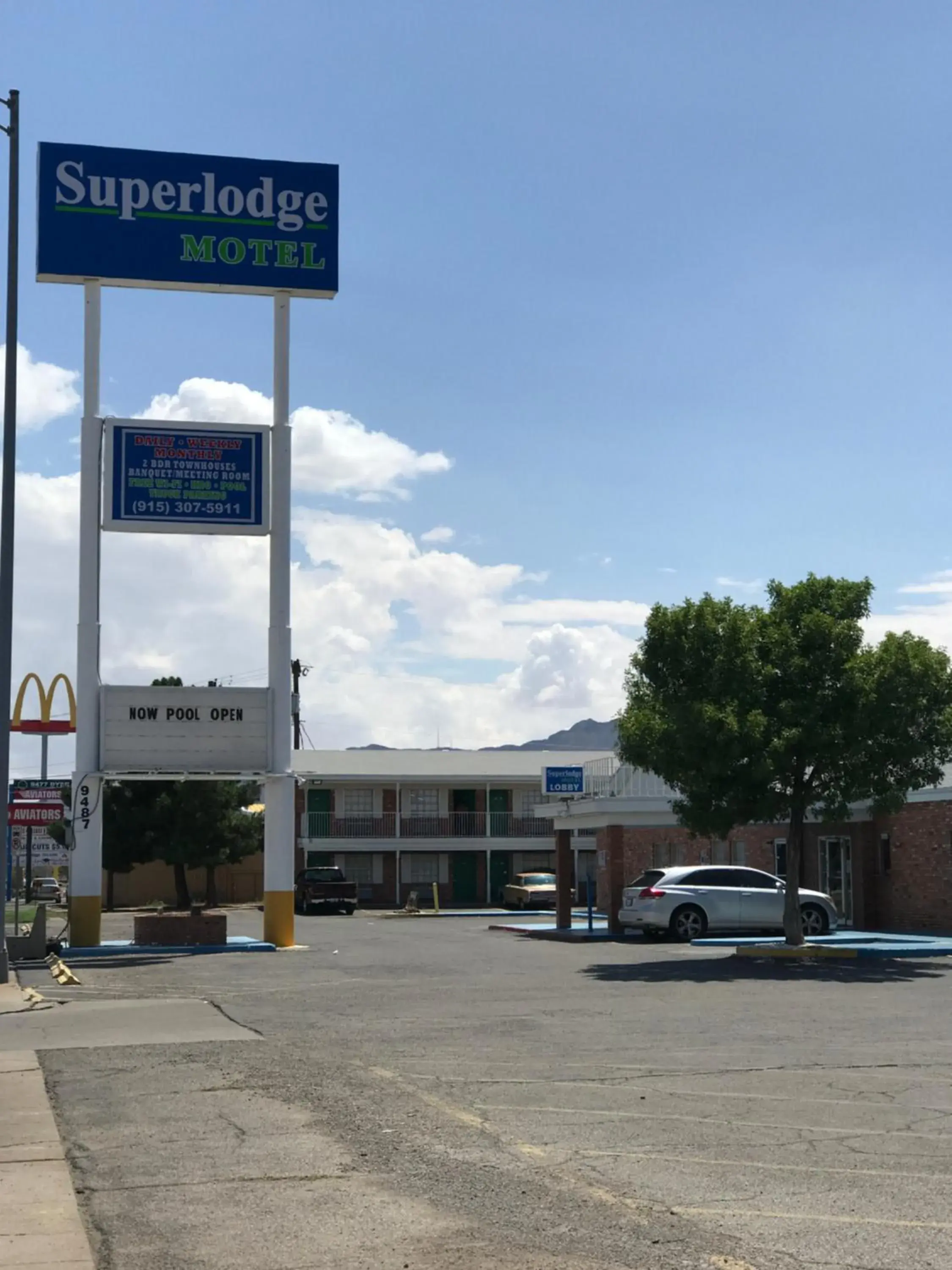 Property logo or sign, Property Building in Super Lodge Motel El Paso