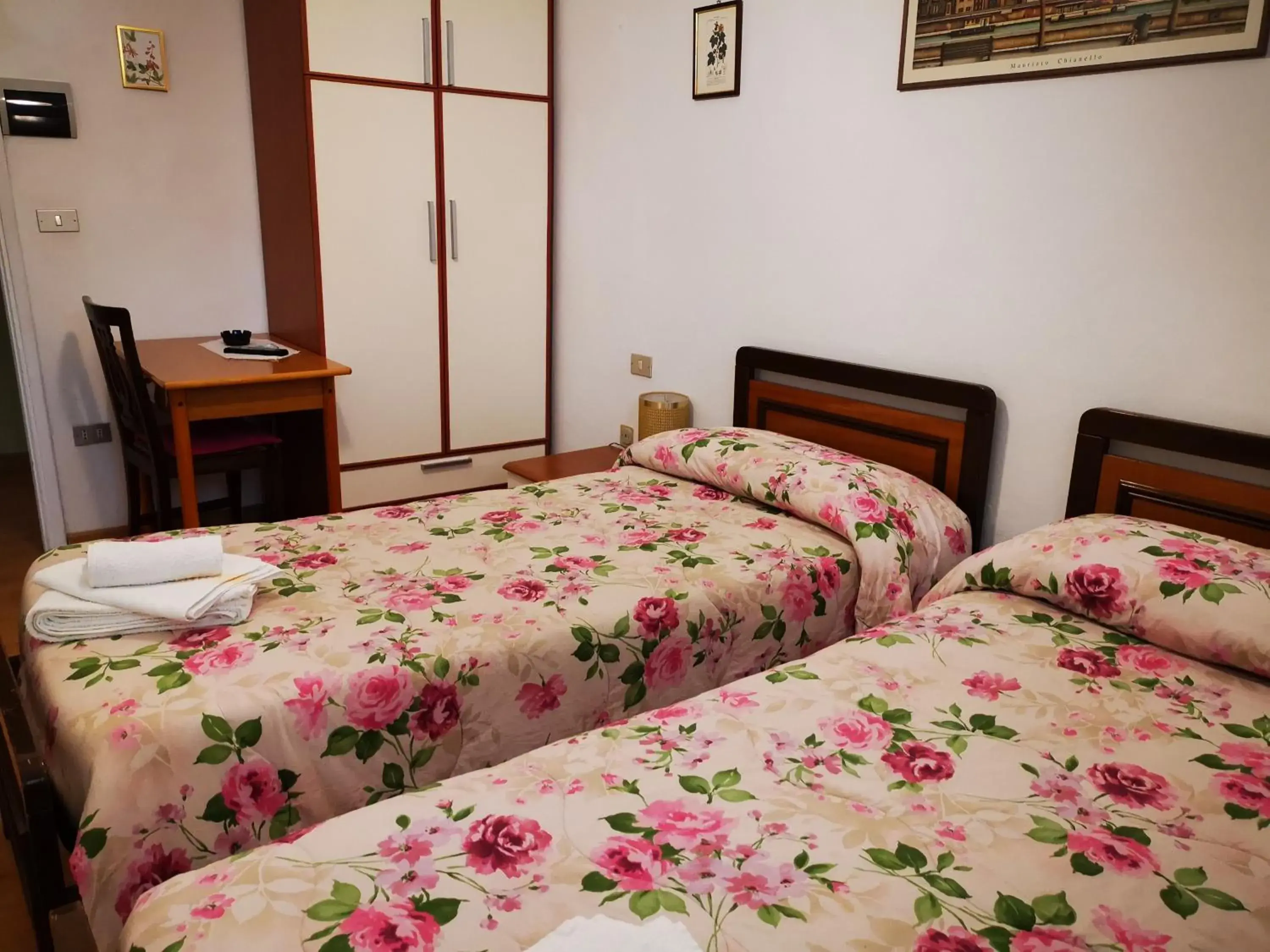 Bedroom, Bed in Osteria dei Locandieri
