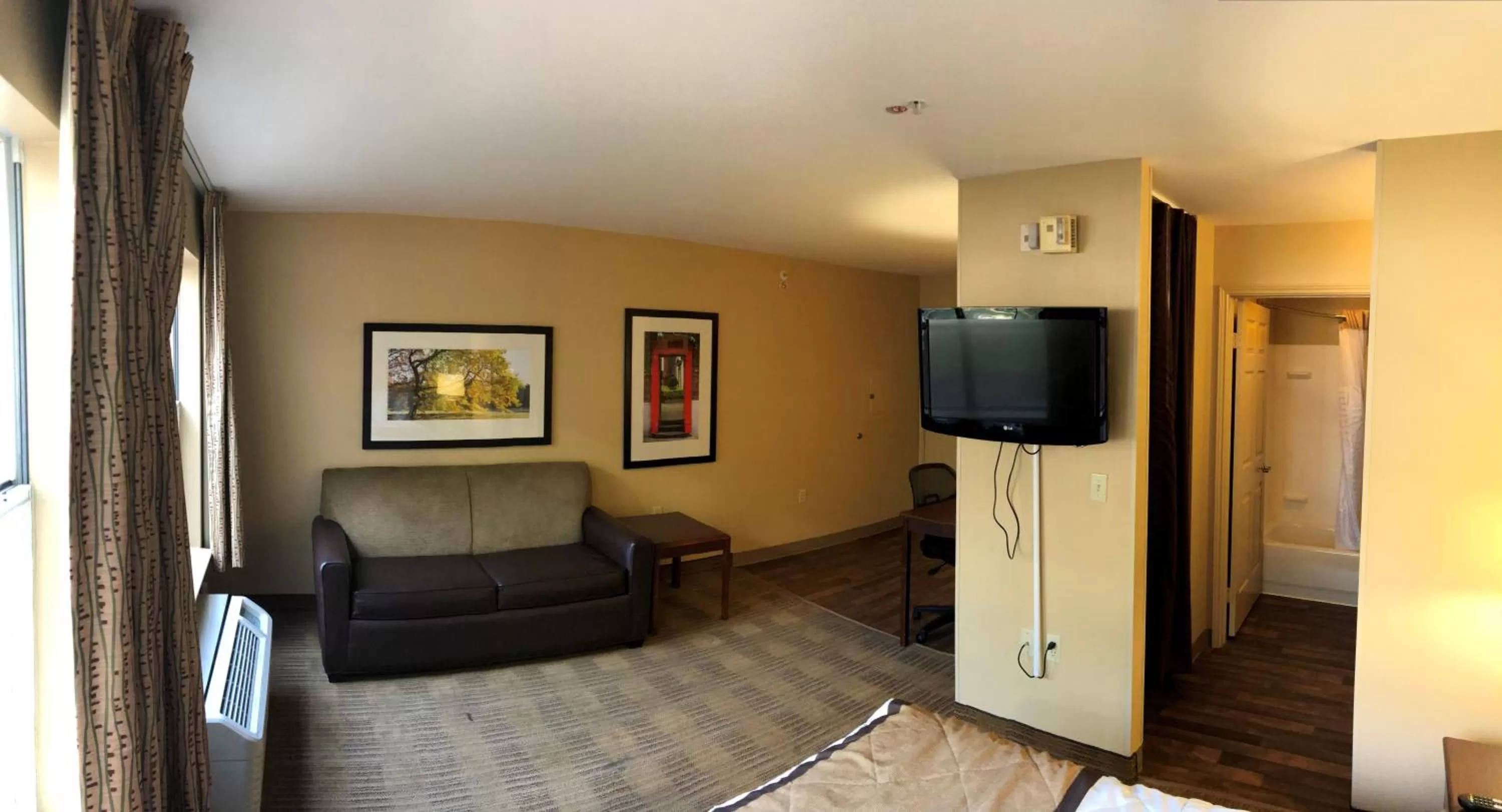 Bed in Extended Stay America Suites - Austin - North Central