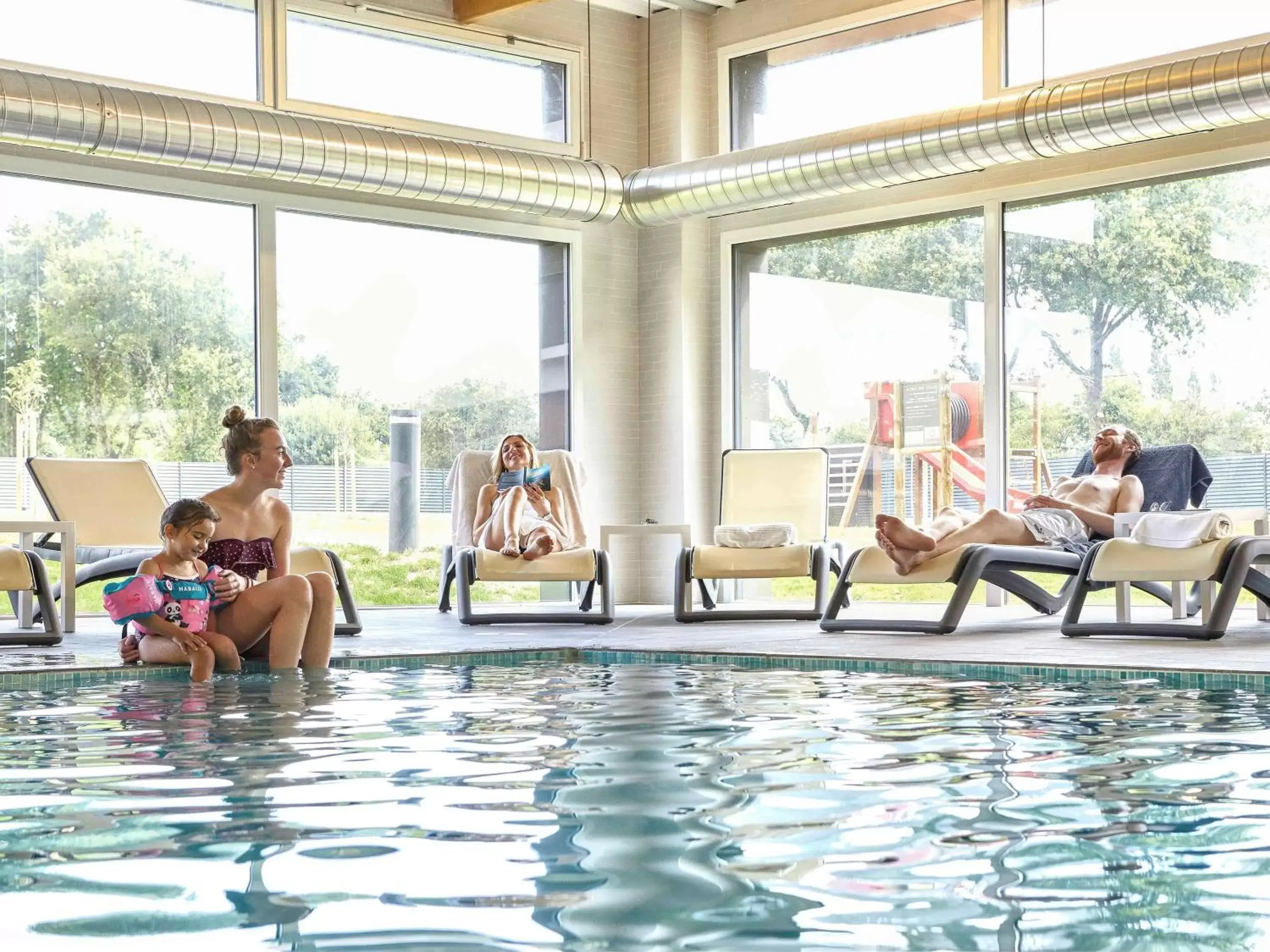 Spa and wellness centre/facilities, Swimming Pool in Aparthotel & Spa Adagio Vannes