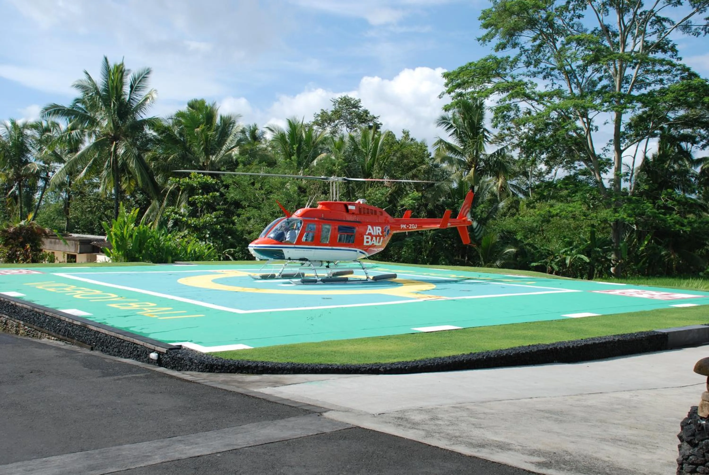 Facade/entrance in Viceroy Bali
