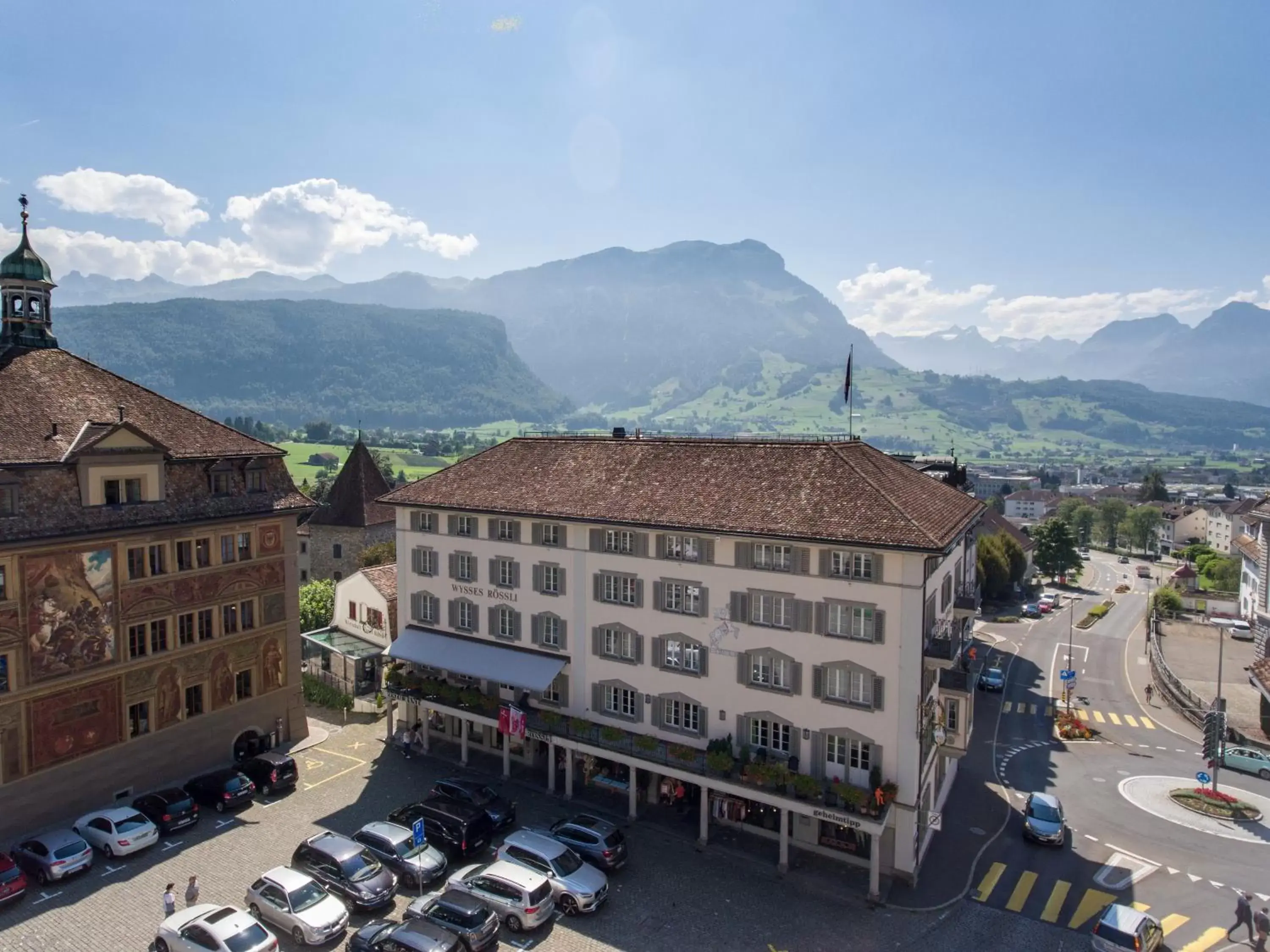 Bird's eye view, Bird's-eye View in Wysses Rössli Swiss Quality Hotel
