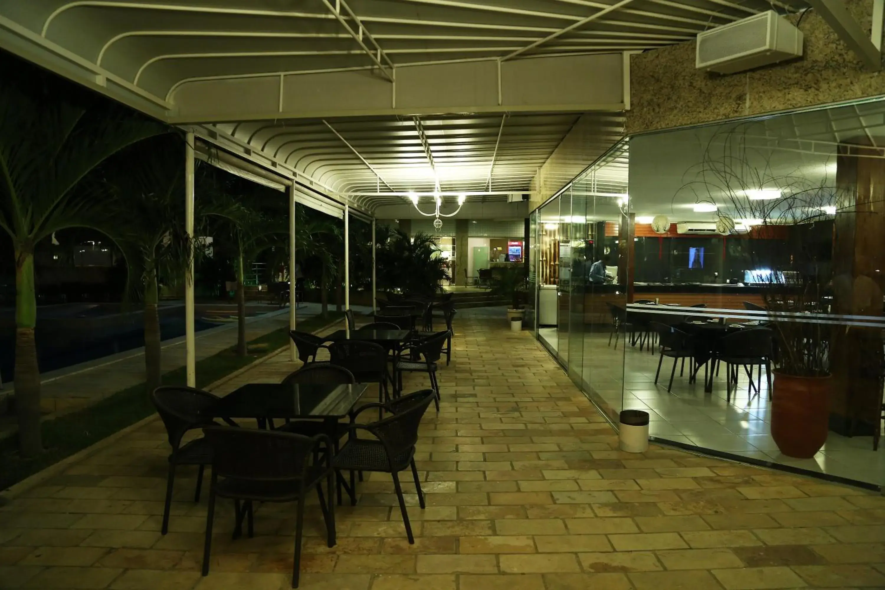 Lobby or reception, Restaurant/Places to Eat in Garbos Trade Hotel
