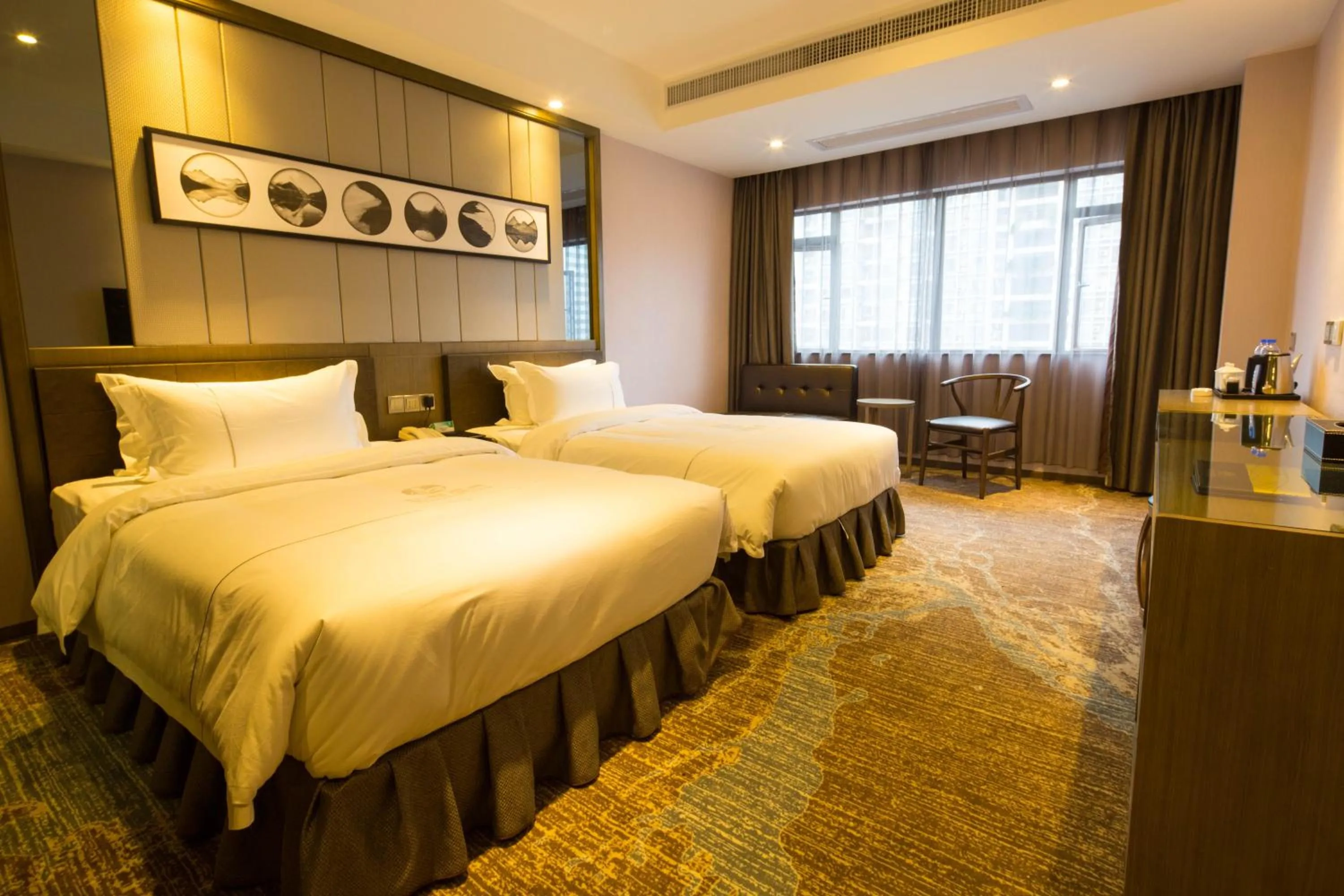 Balcony/Terrace, Bed in INSAIL Hotel (Shenzhen Dongmen Branch)