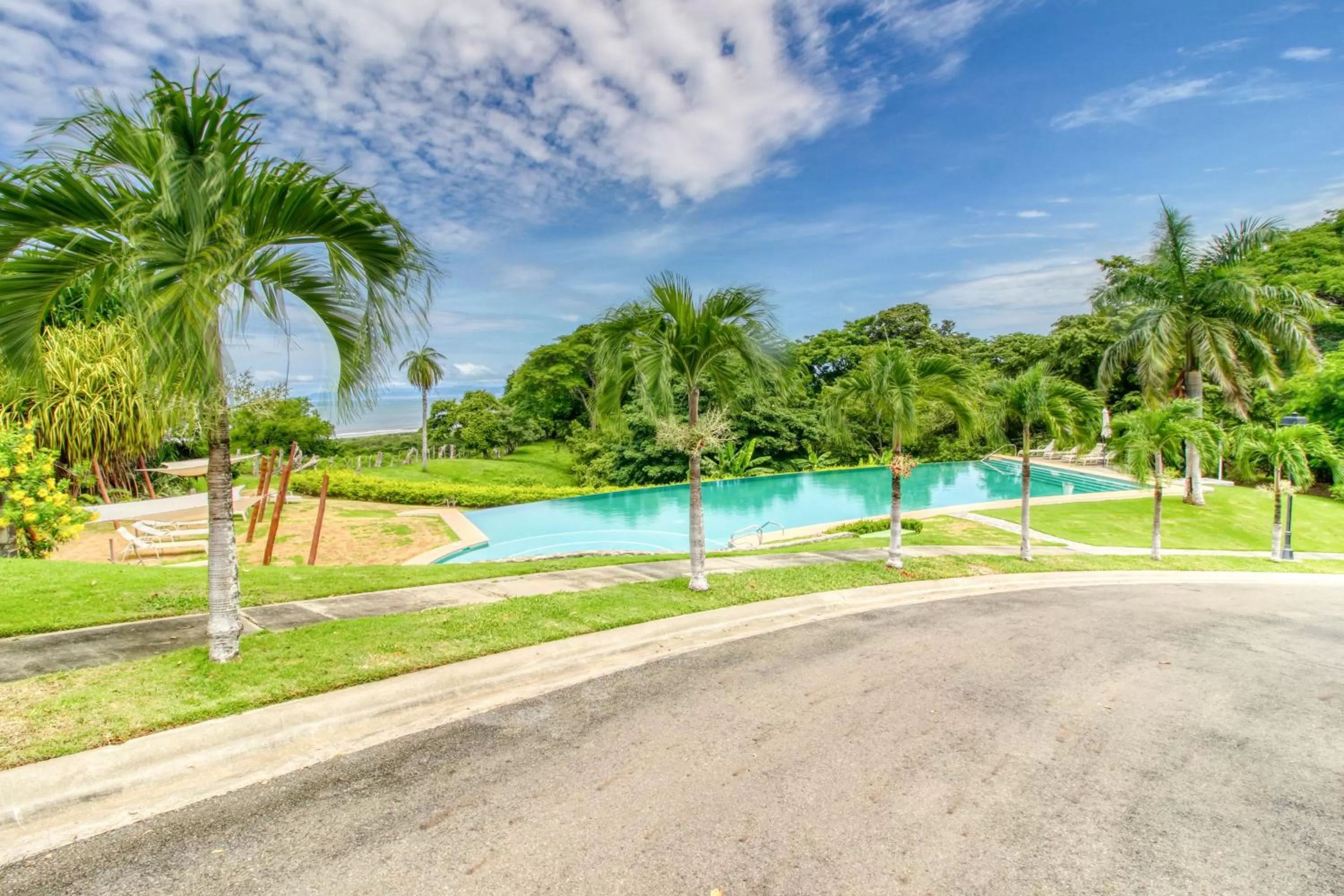 Swimming Pool in Nativa A14