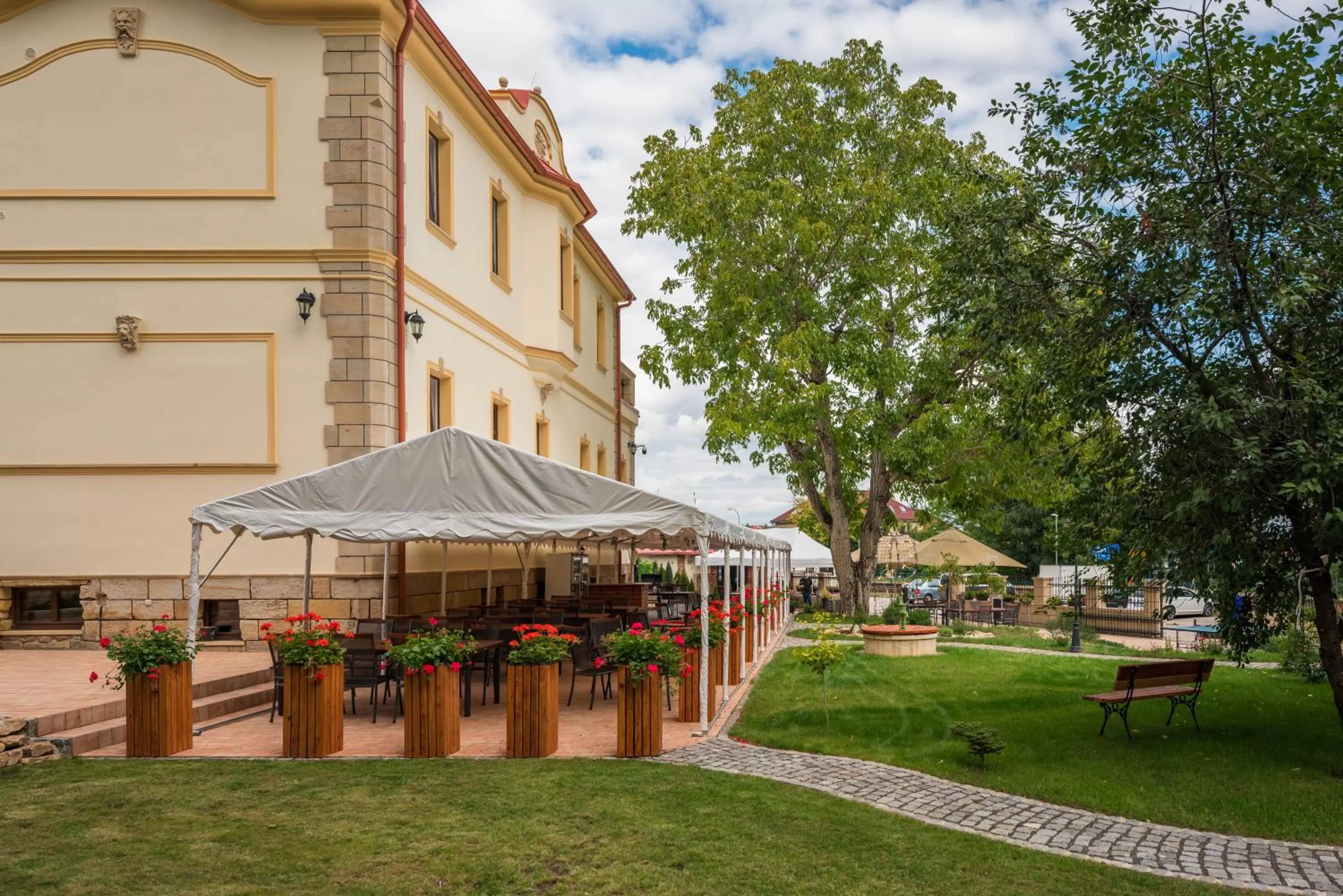 Property building, Garden in Villa Libosad