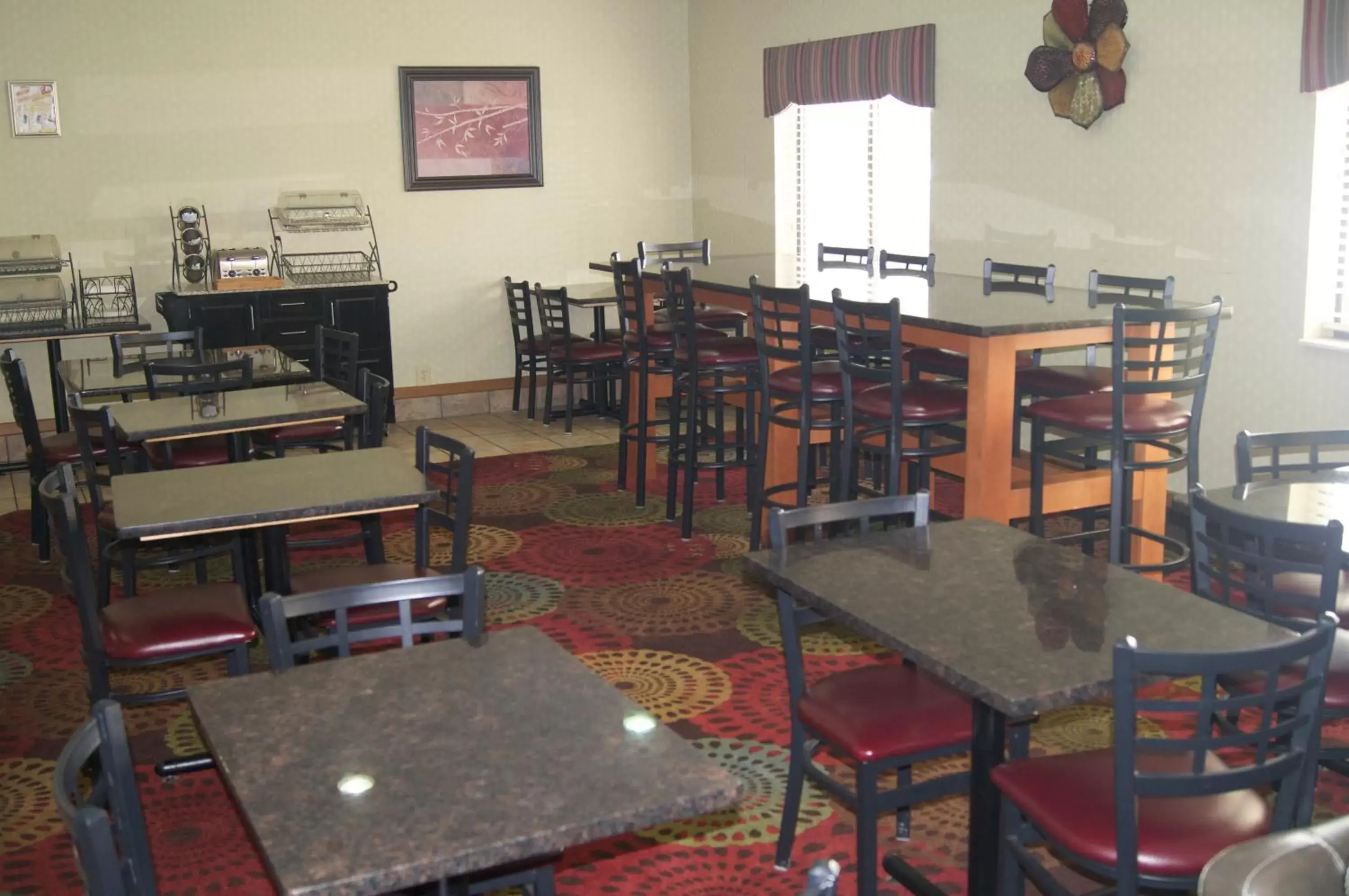 Restaurant/places to eat in Baymont by Wyndham Portage Restaurant/places to eat in Baymont by Wyndham Portage