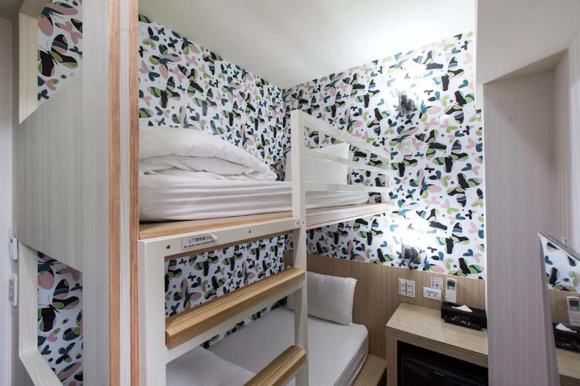 Bed, Bunk Bed in Morwing Hotel - Culture Vogue