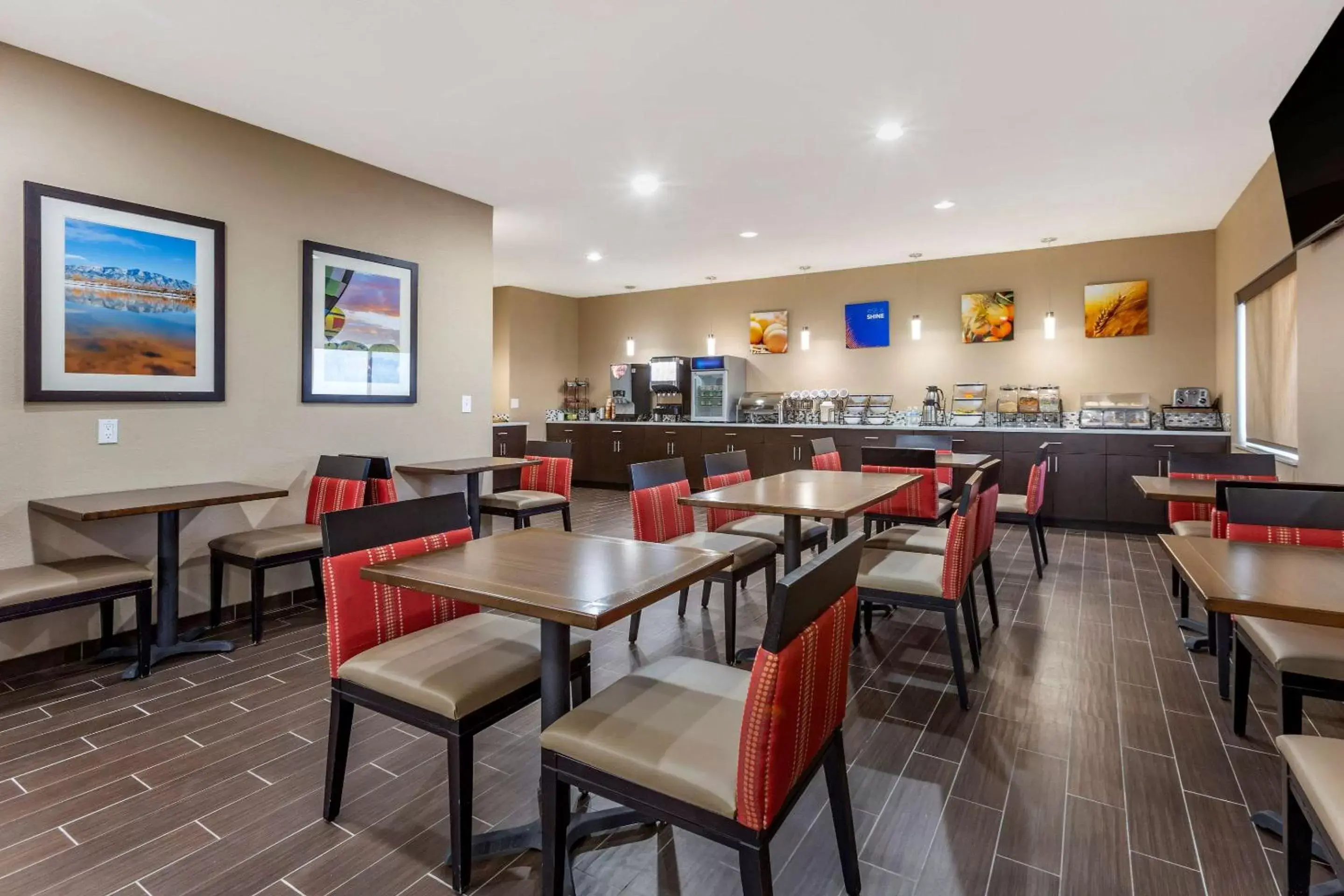 Restaurant/places to eat in Comfort Inn & Suites Alameda at Albuquerque Balloon Fiesta Park Restaurant/places to eat in Comfort Inn & Suites Alameda at Albuquerque Balloon Fiesta Park