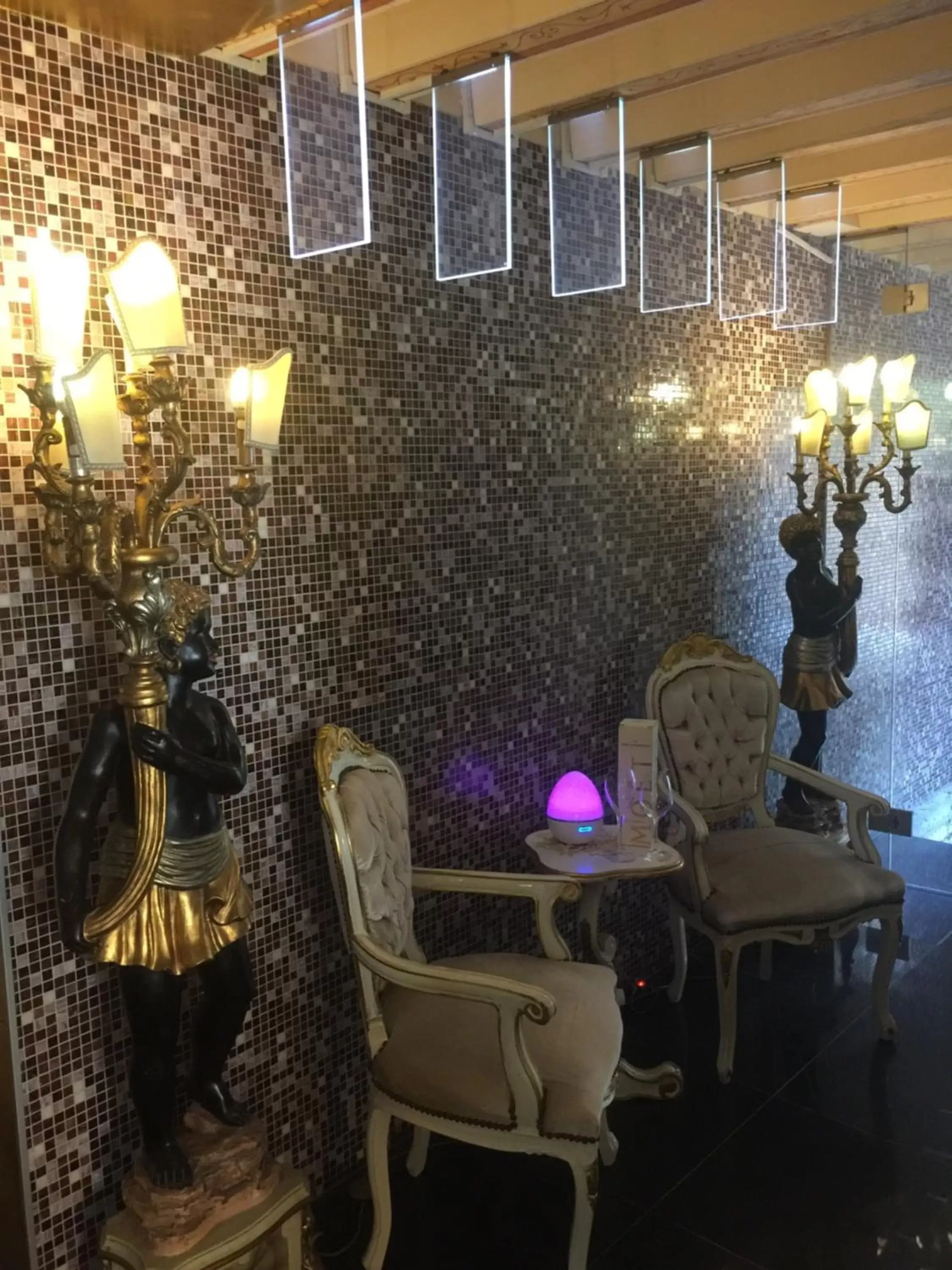 Facade/entrance in Sogno di Giulietta e Romeo Facade/entrance in Sogno di Giulietta e Romeo