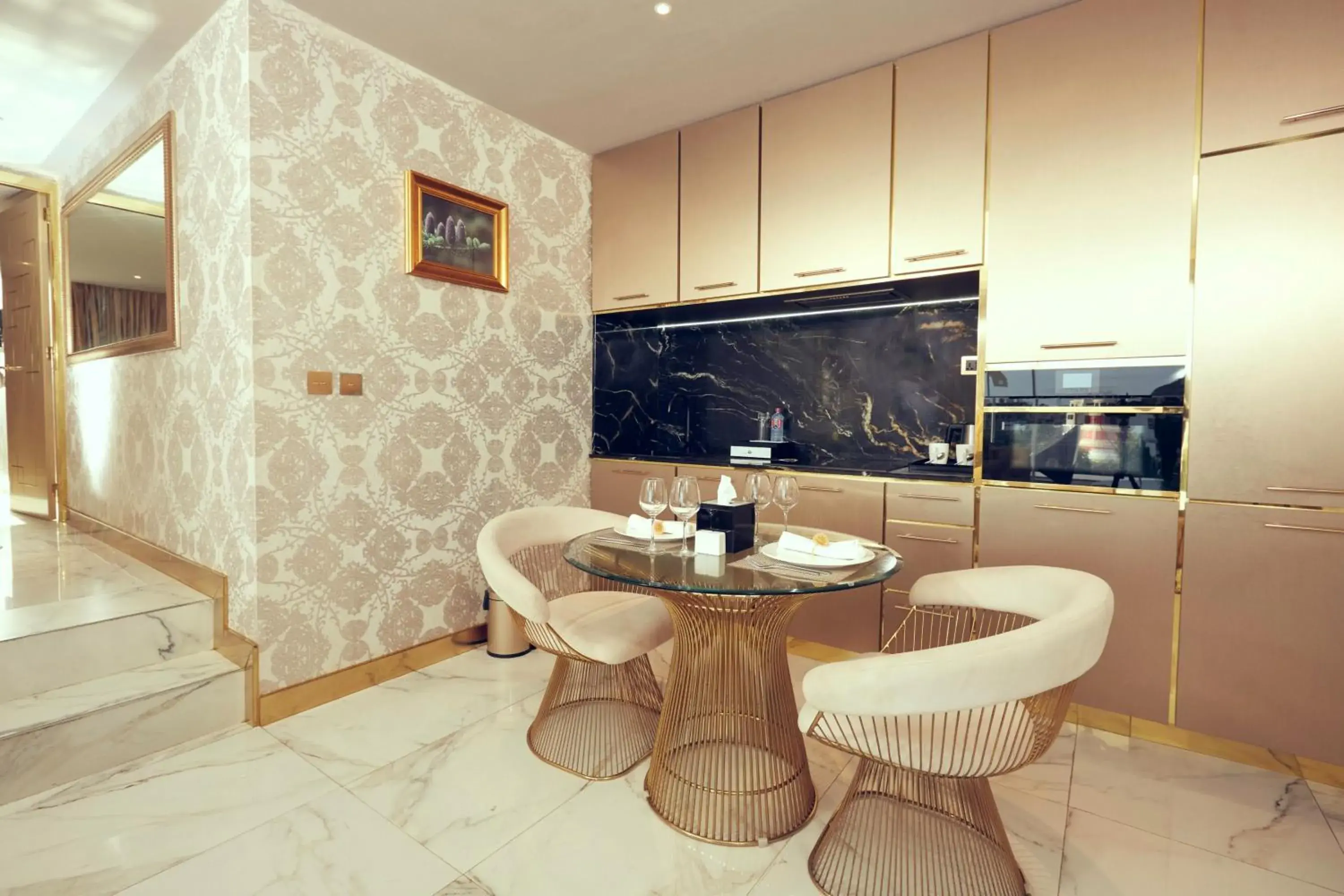 Dining Area in Number One Oxford Street Hotel & Suites