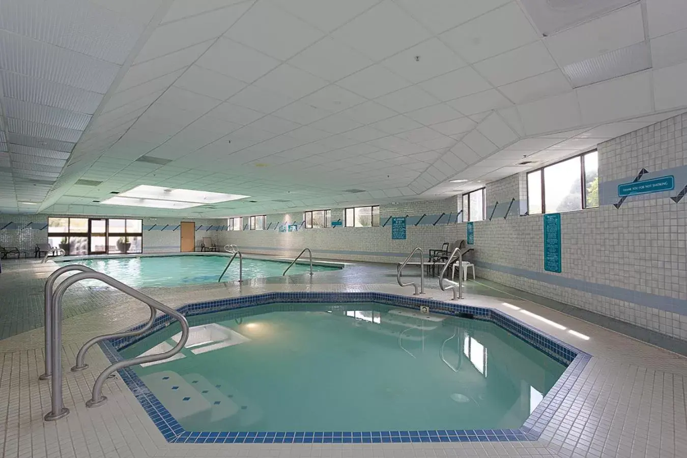 Area and facilities, Swimming Pool in Shilo Inn Portland Airport