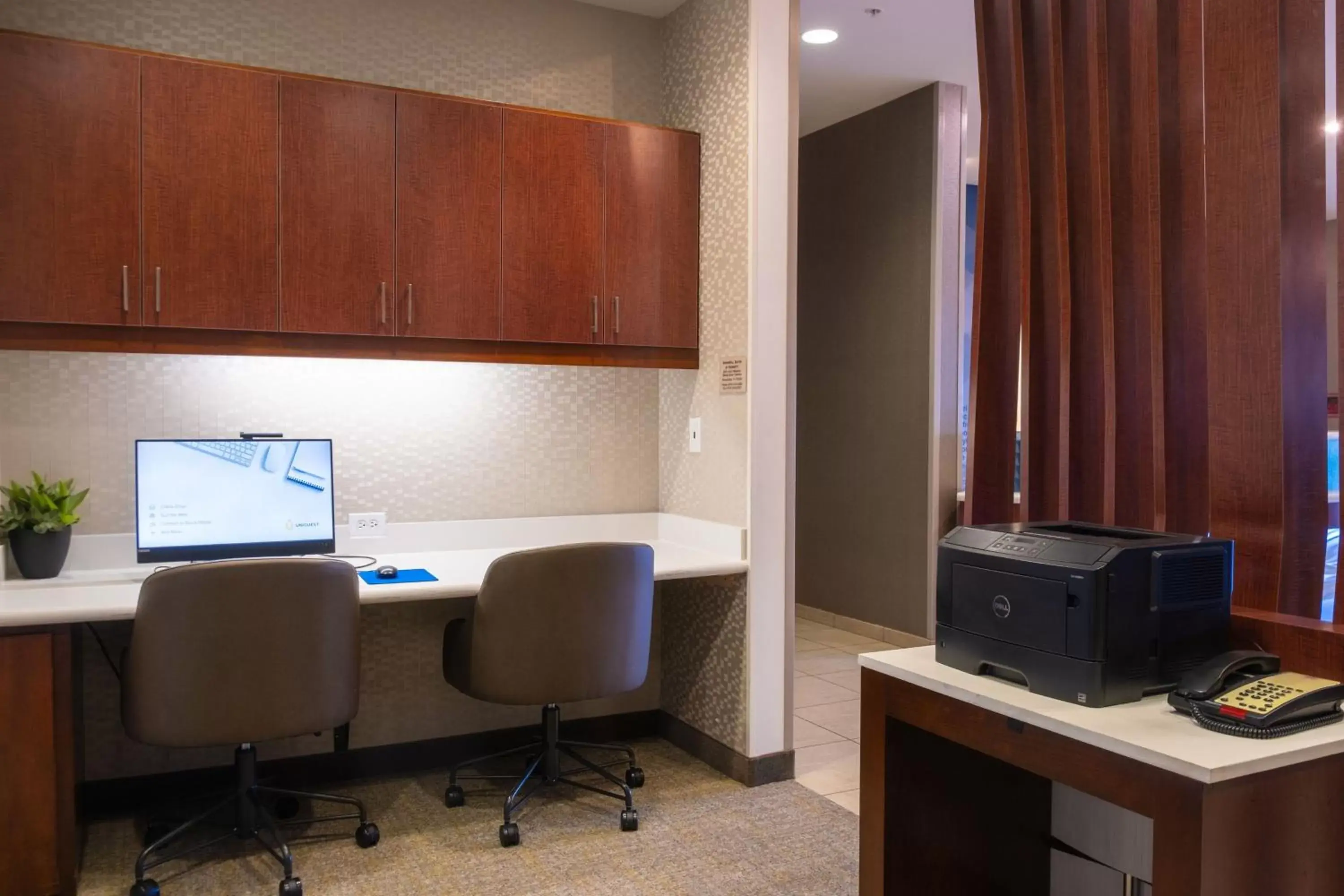 Business facilities, TV/Entertainment Center in SpringHill Suites by Marriott Dallas Richardson/Plano