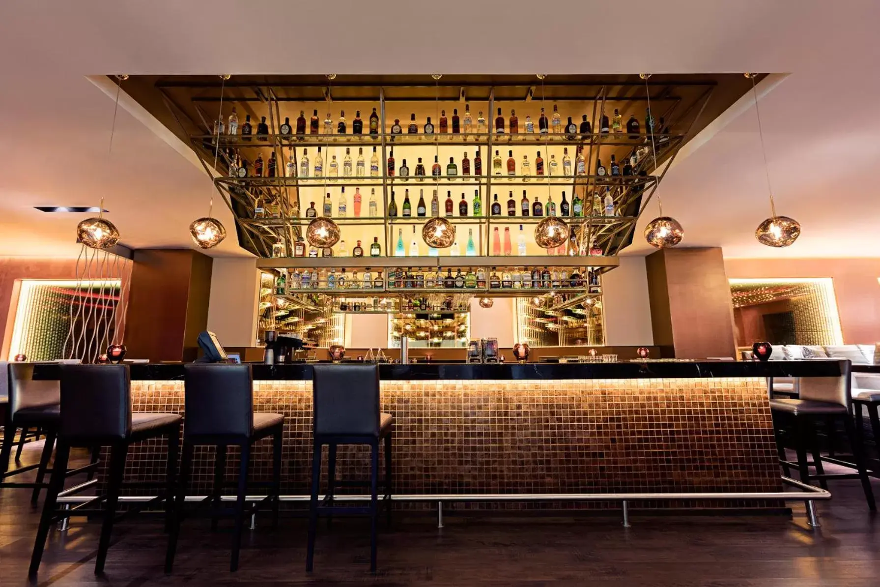 Lounge or bar, Lounge/Bar in Grand Tikal Futura Hotel