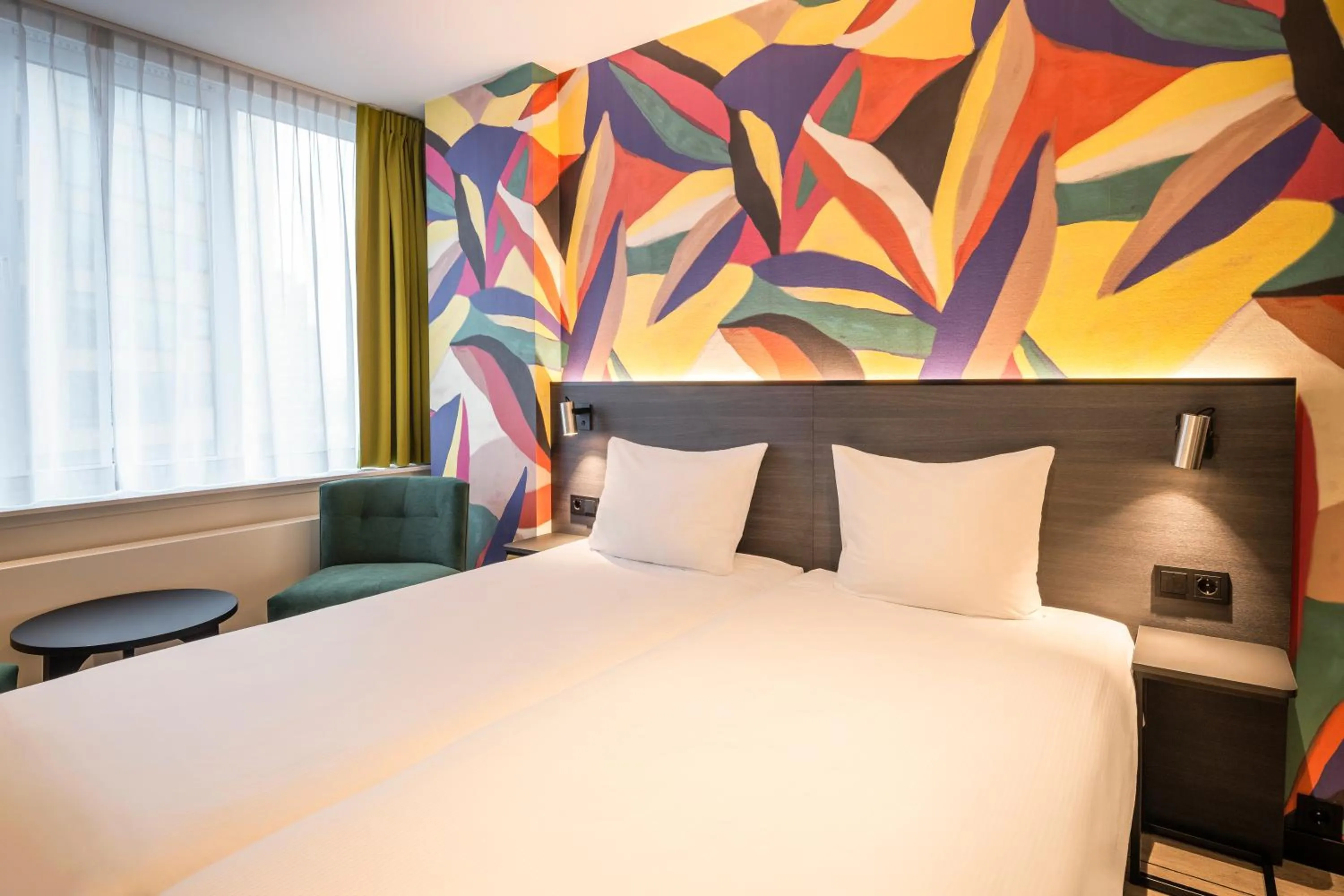 Photo of the whole room, Bed in Thon Hotel Rotterdam City Centre