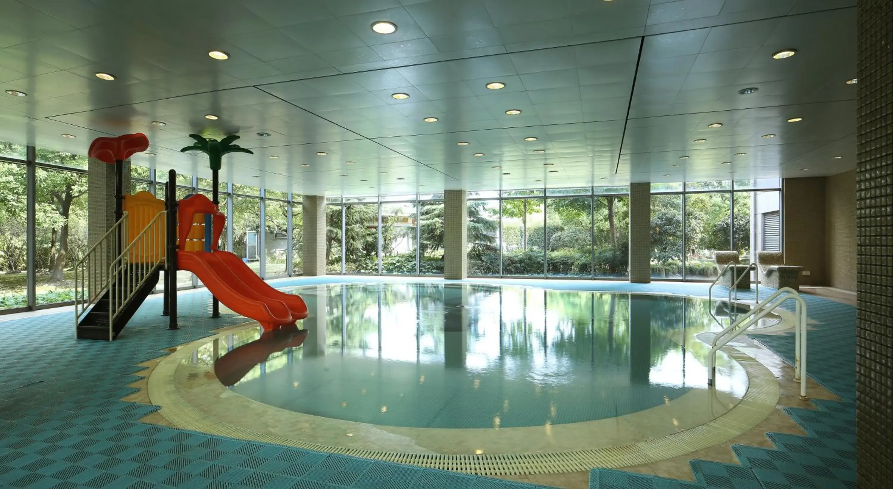 Sports, Swimming Pool in Shanghai Dongjiao State Guest Hotel