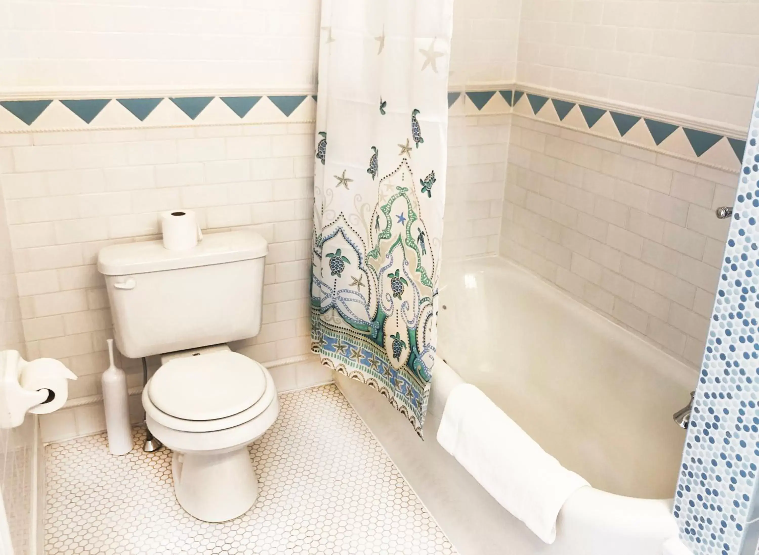 Toilet, Bathroom in Frederick William House