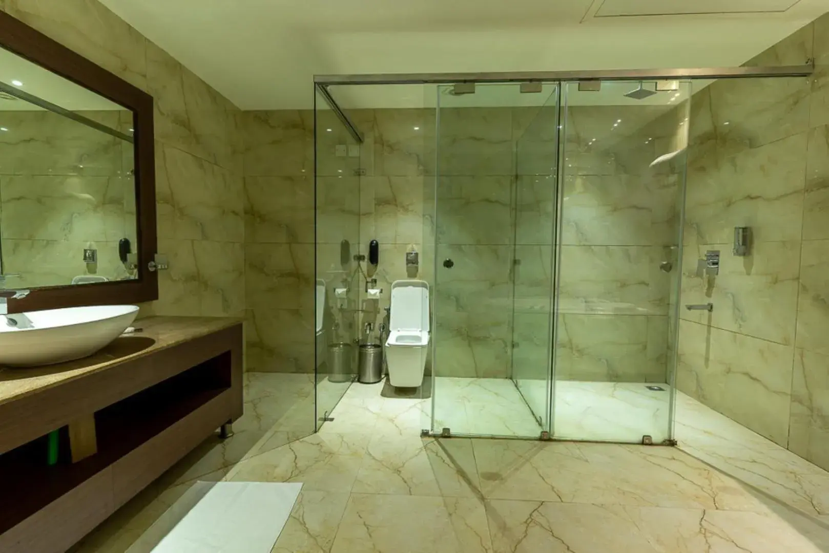 Bathroom in Indraprastha Spa Resort