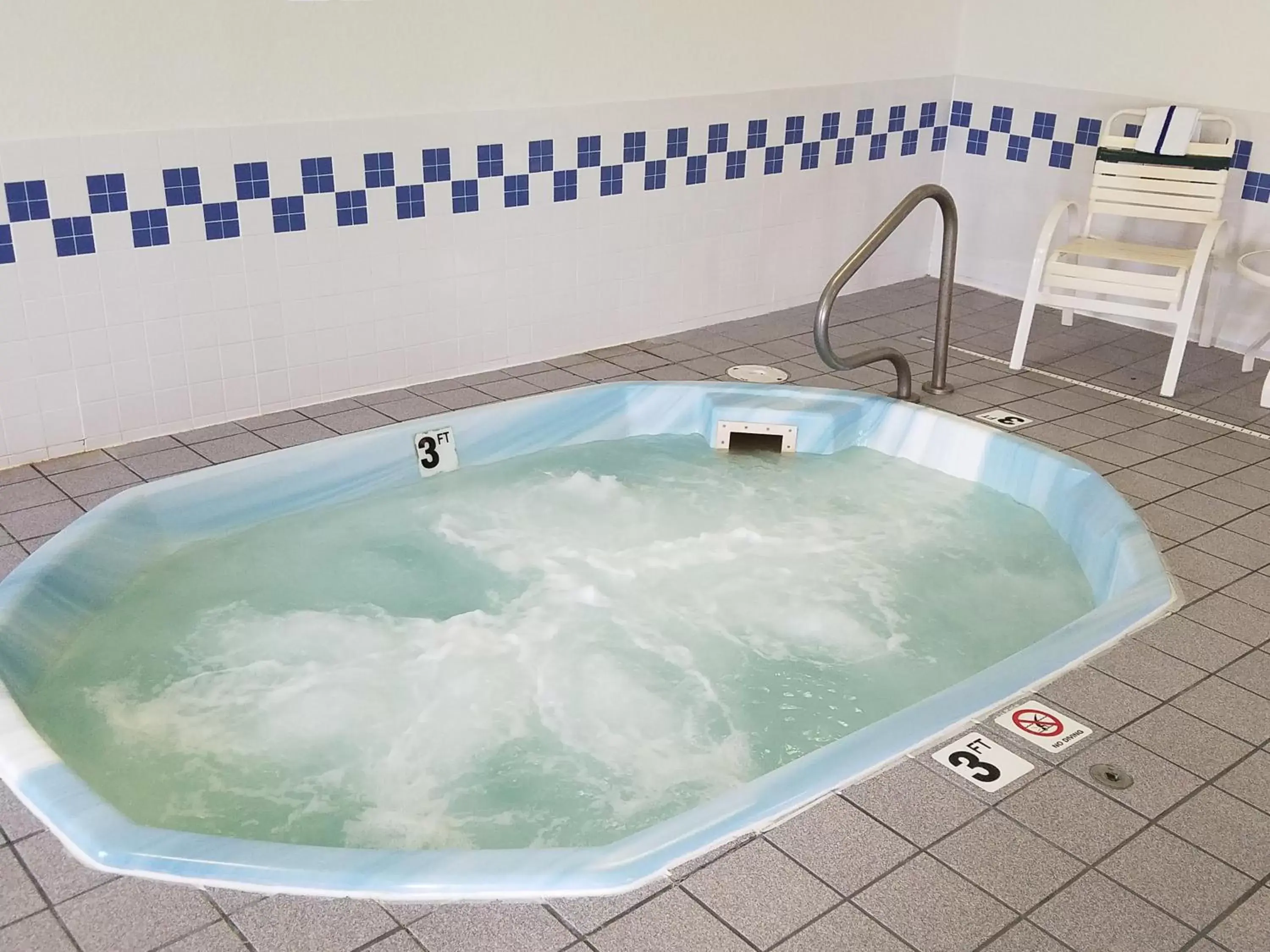 Hot Tub, Spa/Wellness in Baymont by Wyndham Casper East