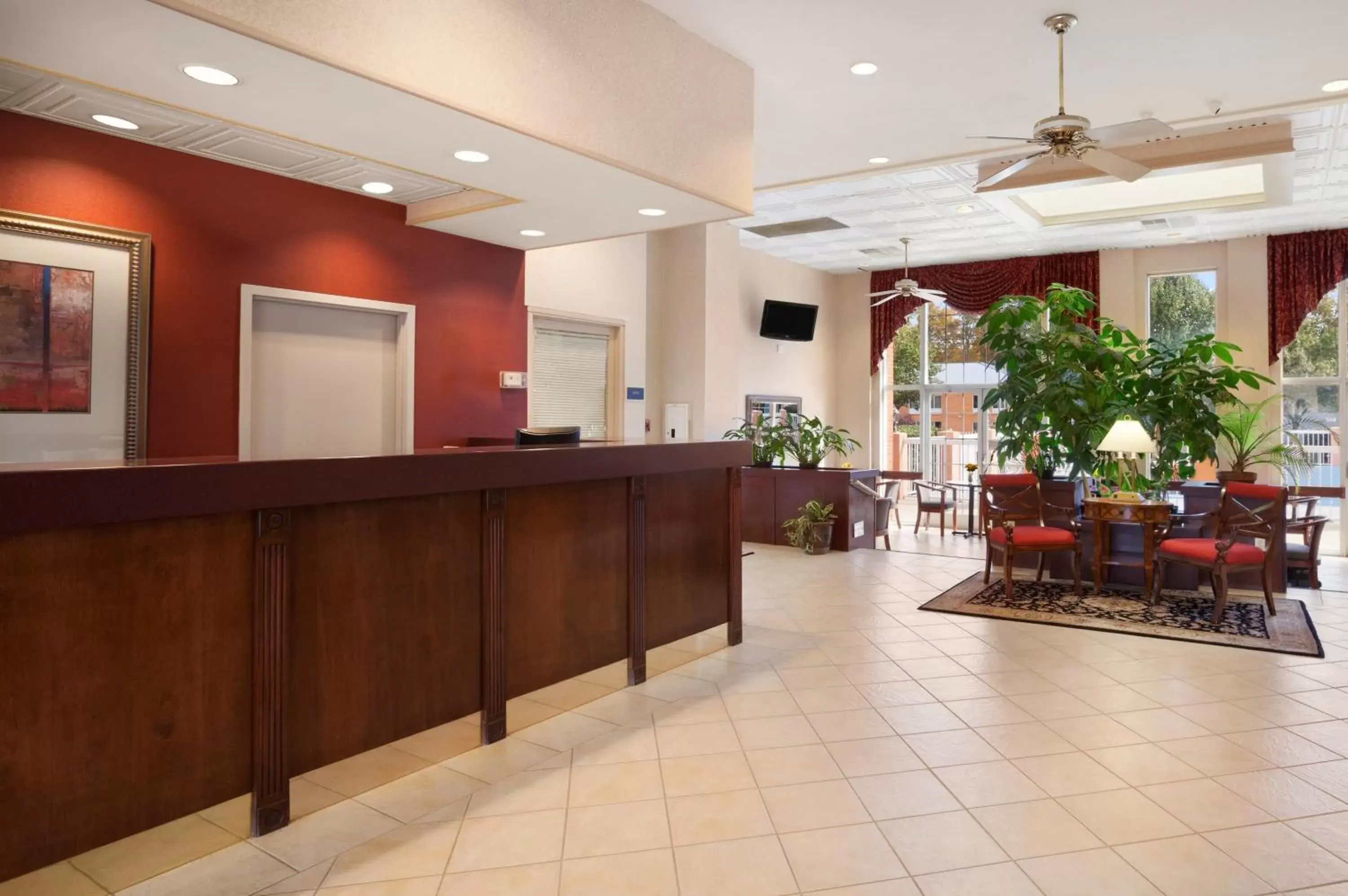 Lobby or reception in Baymont by Wyndham Warrenton Lobby or reception in Baymont by Wyndham Warrenton