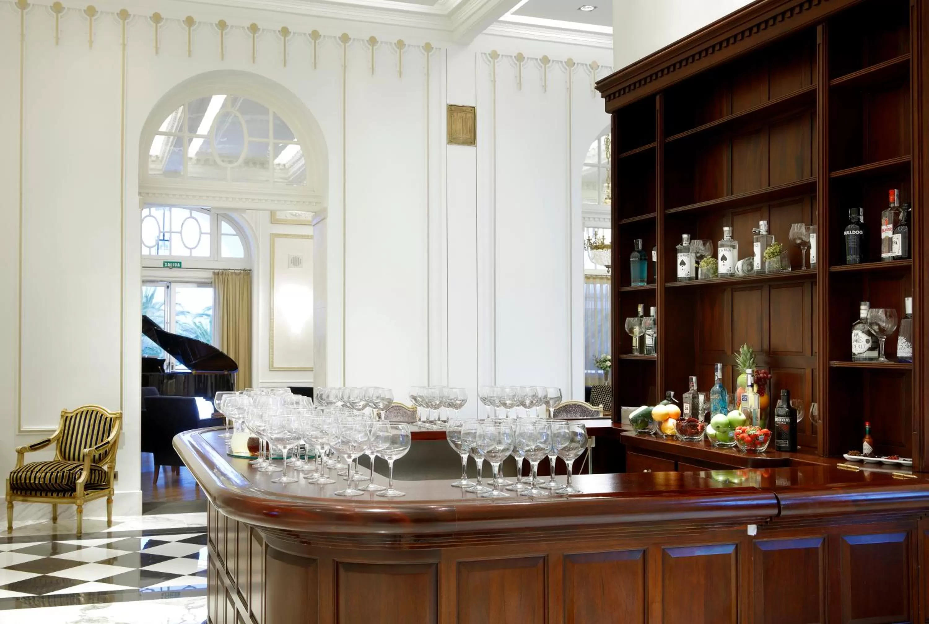 Lounge or bar in Eurostars Hotel Real