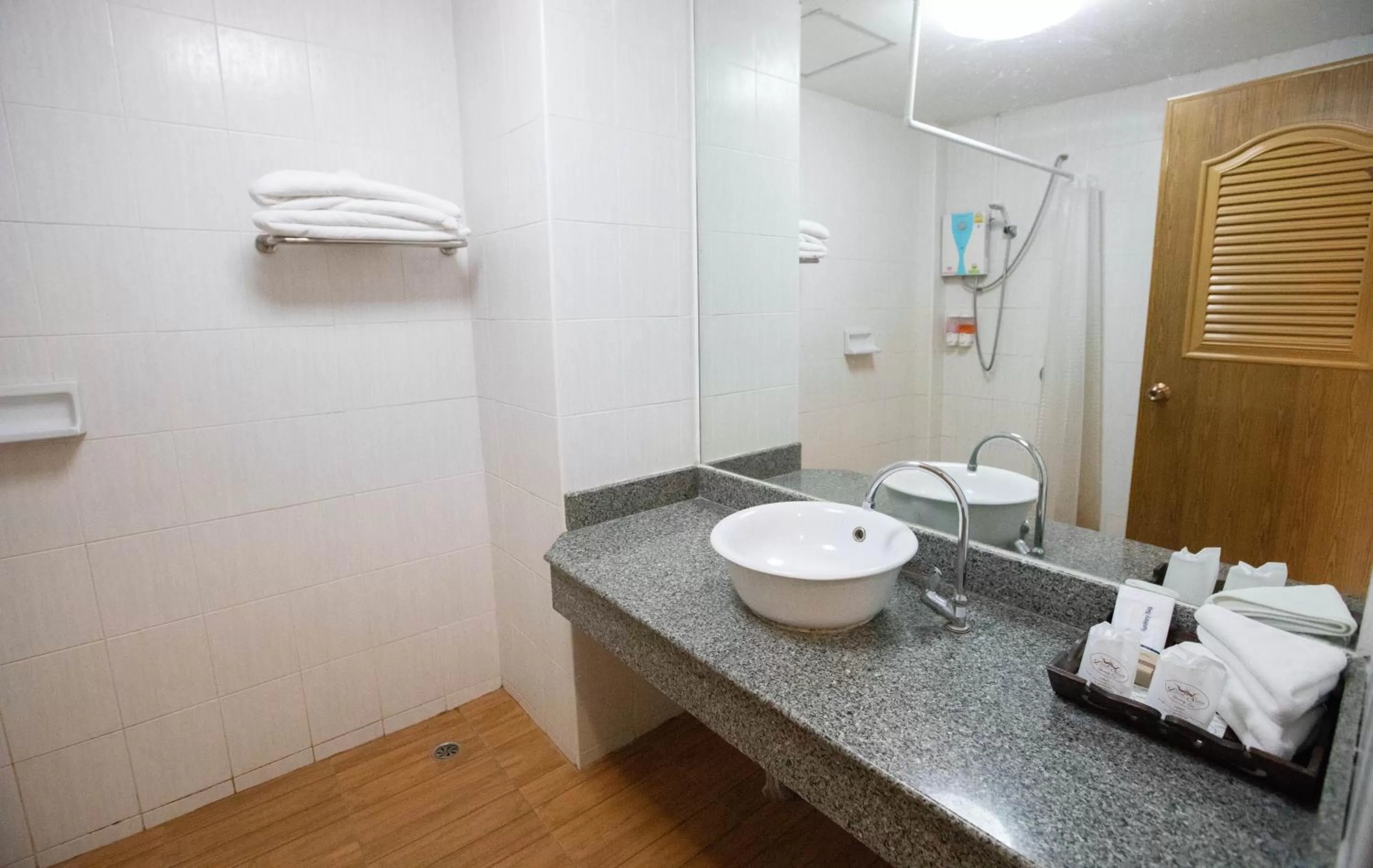 Bathroom in Luckswan Resort Chiang Rai - SHA Extra Plus
