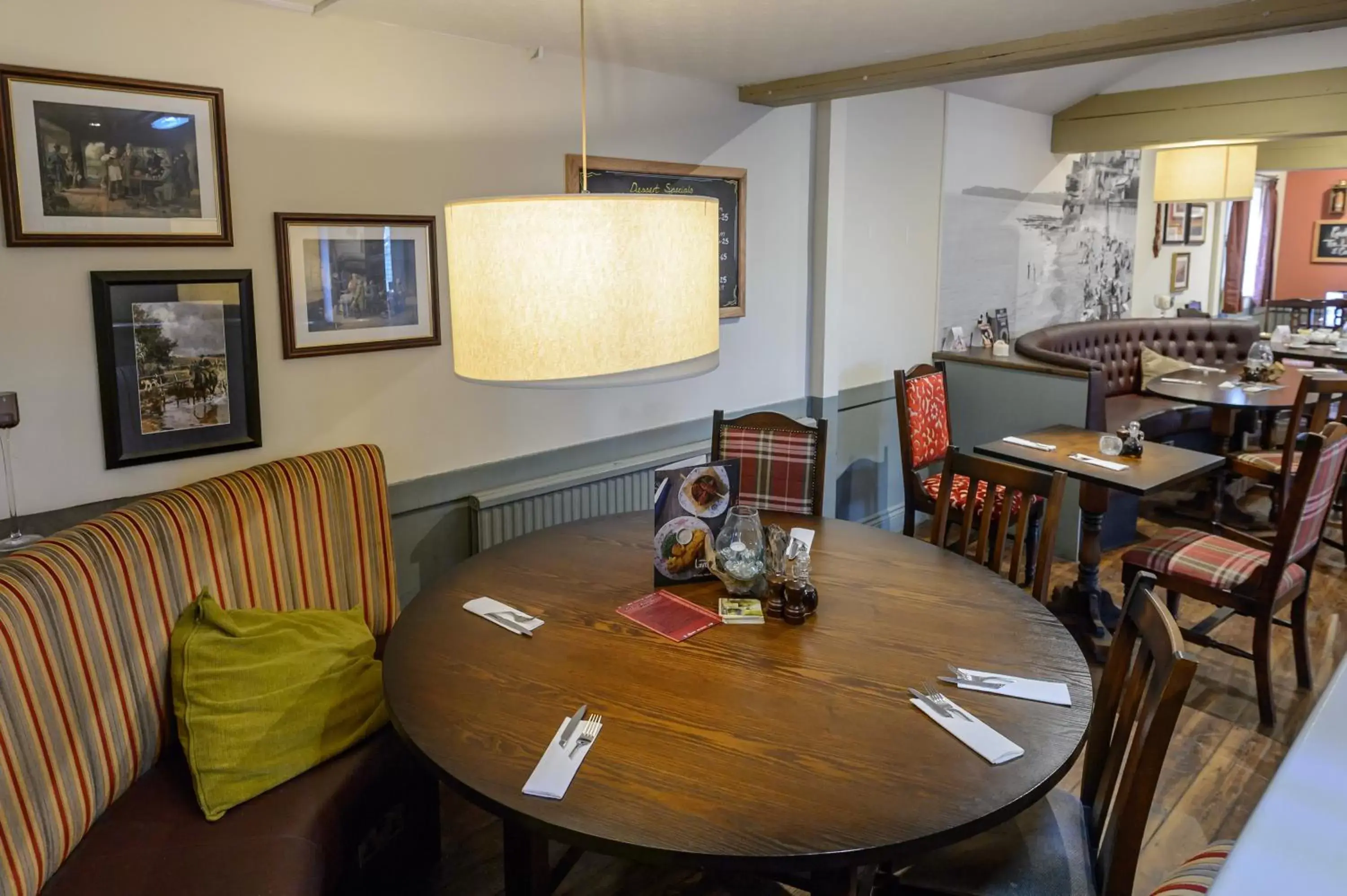 Dining area in Balfour Arms