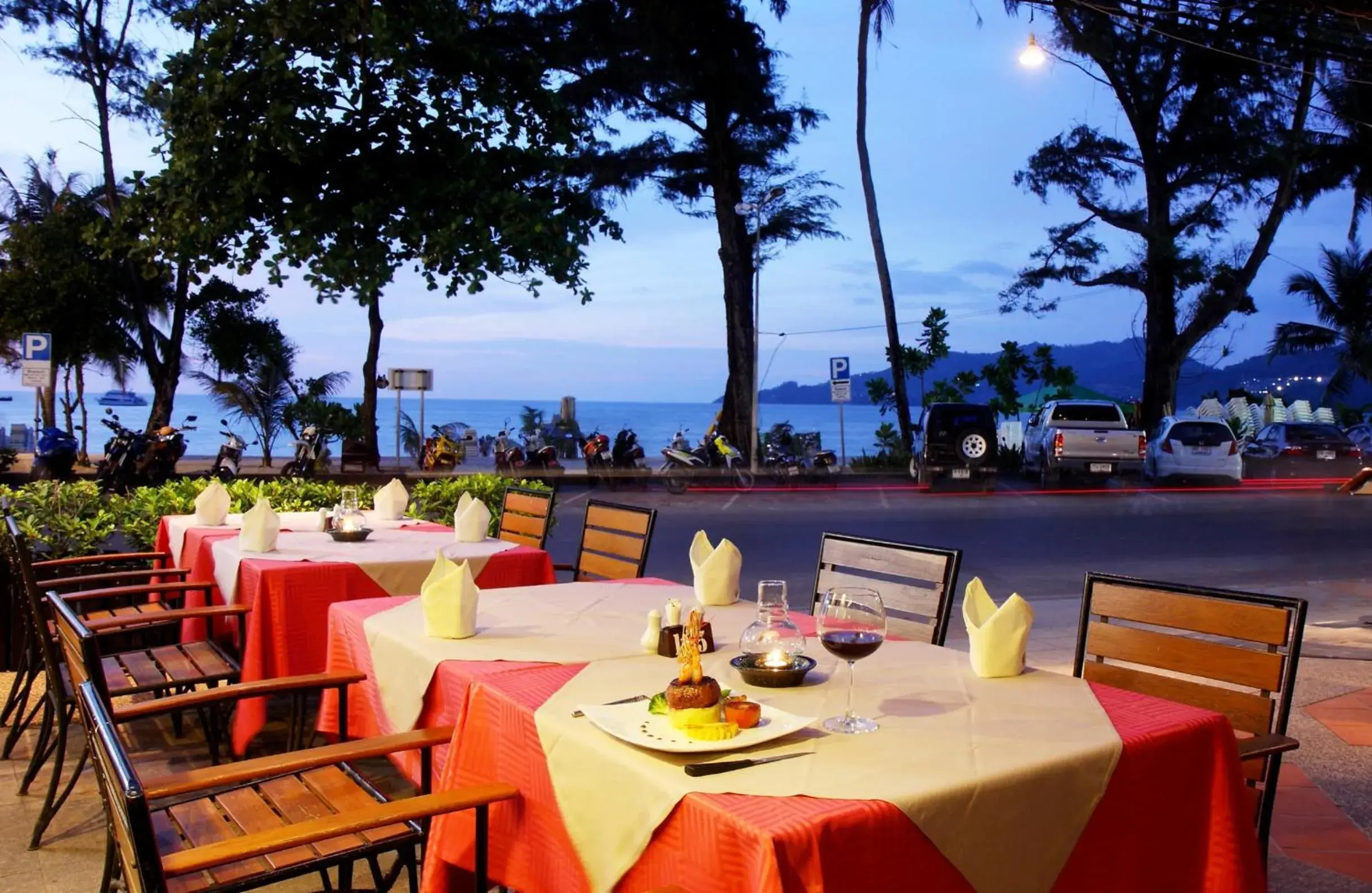 Restaurant/places to eat in Baan Laimai Beach Resort & Spa - SHA Extra Plus Restaurant/places to eat in Baan Laimai Beach Resort & Spa - SHA Extra Plus