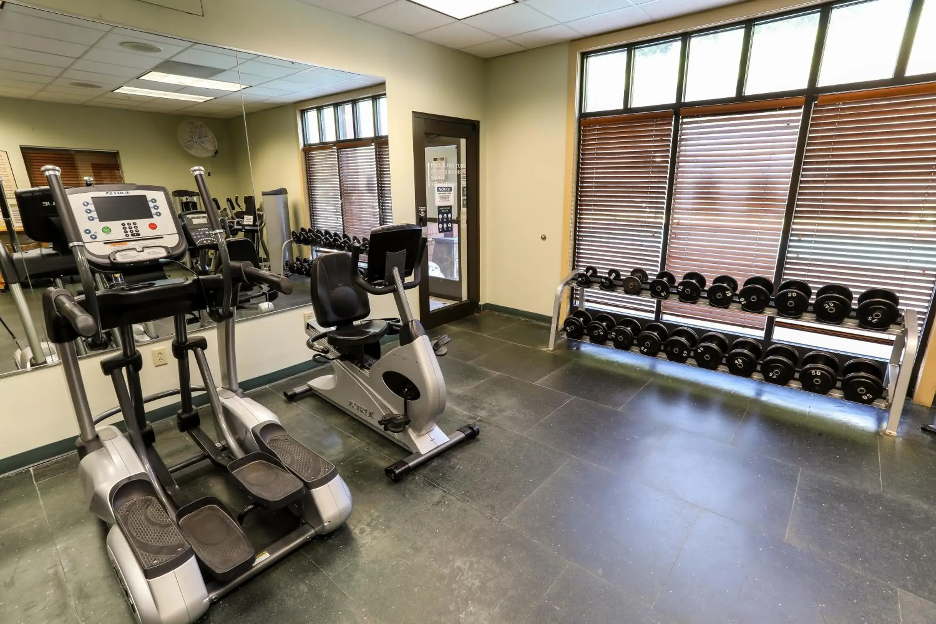 Fitness centre/facilities in Kaatskill Mountain Club and Condos by Hunter Mountain Fitness centre/facilities in Kaatskill Mountain Club and Condos by Hunter Mountain