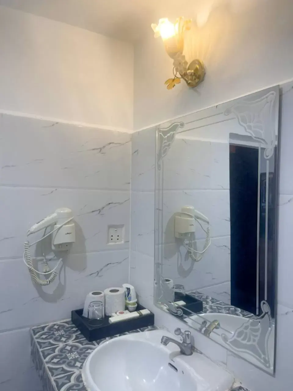 Bathroom in Best Central Point Hotel