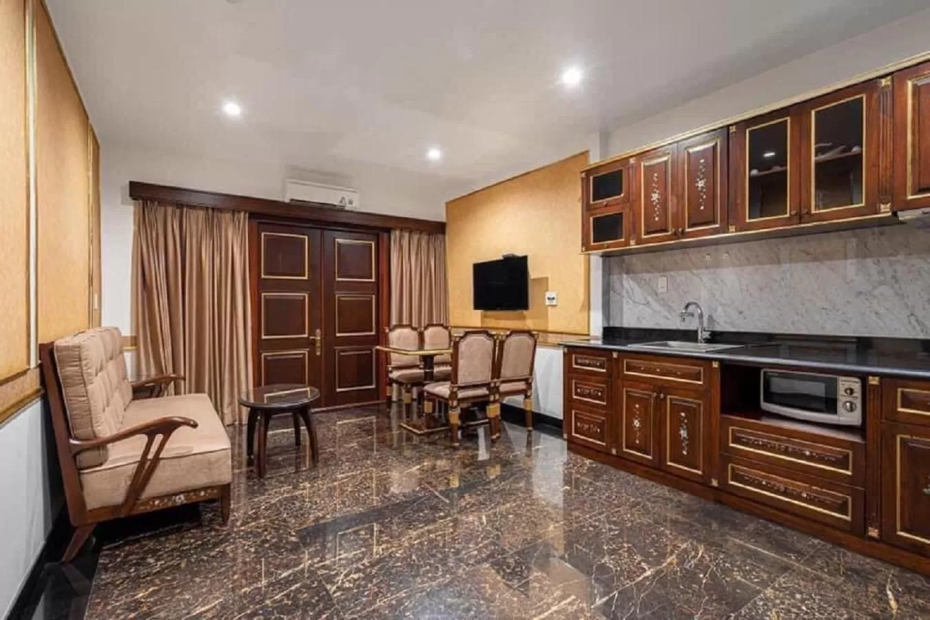 Kitchen or kitchenette, Kitchen/Kitchenette in 345AB Sai Gon Hotel