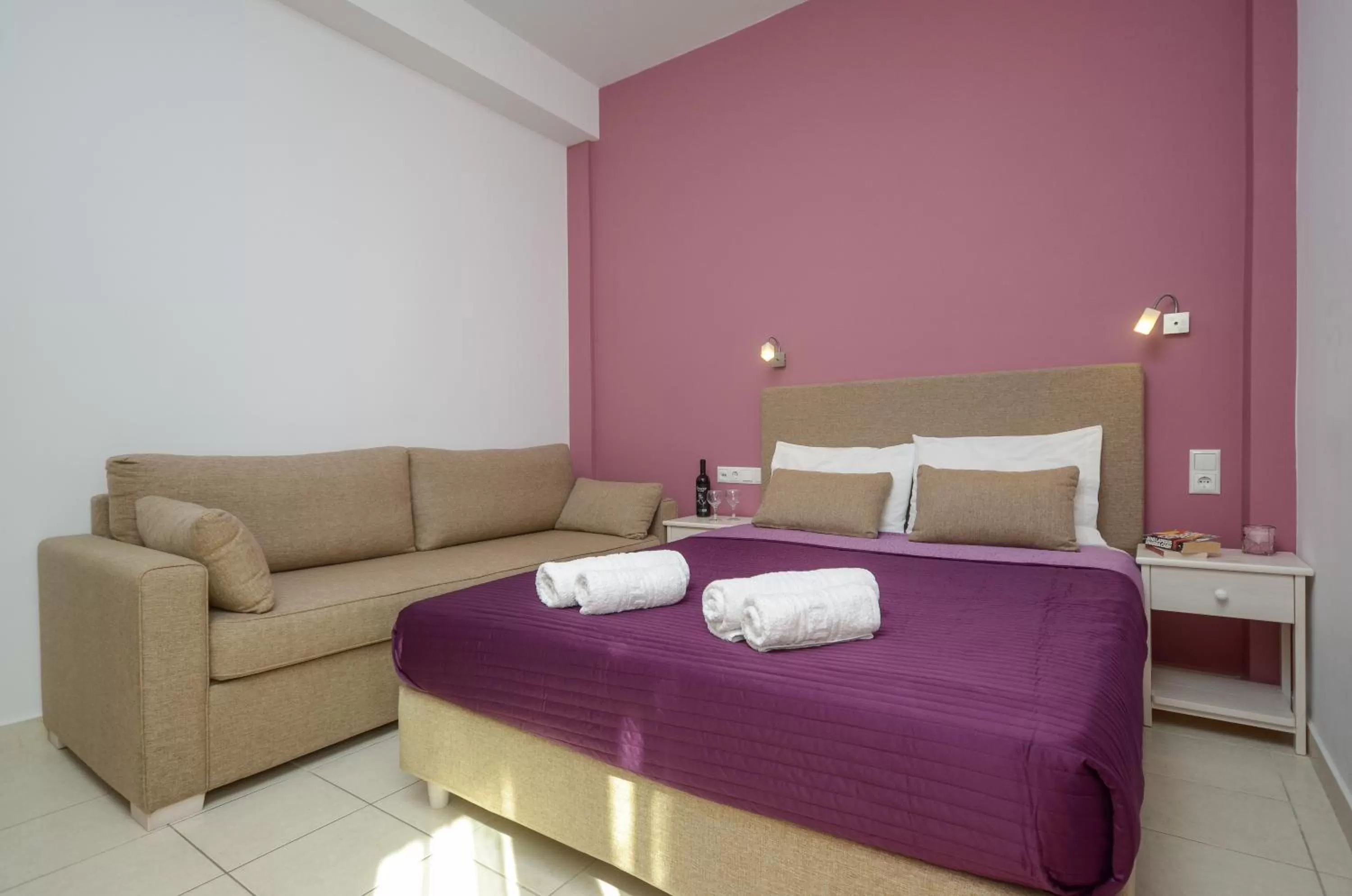 Bedroom, Bed in Panormos Hotel and Studios