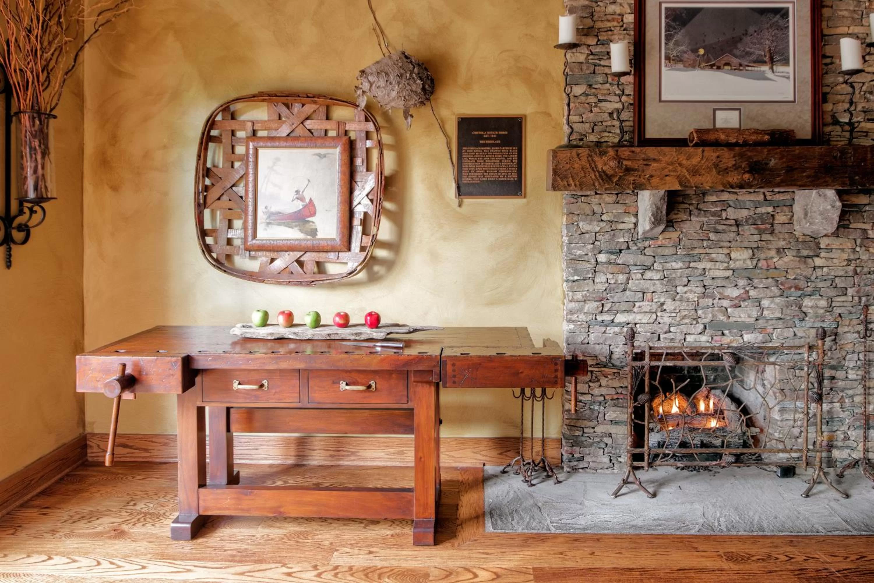 Facade/entrance in Chetola Resort