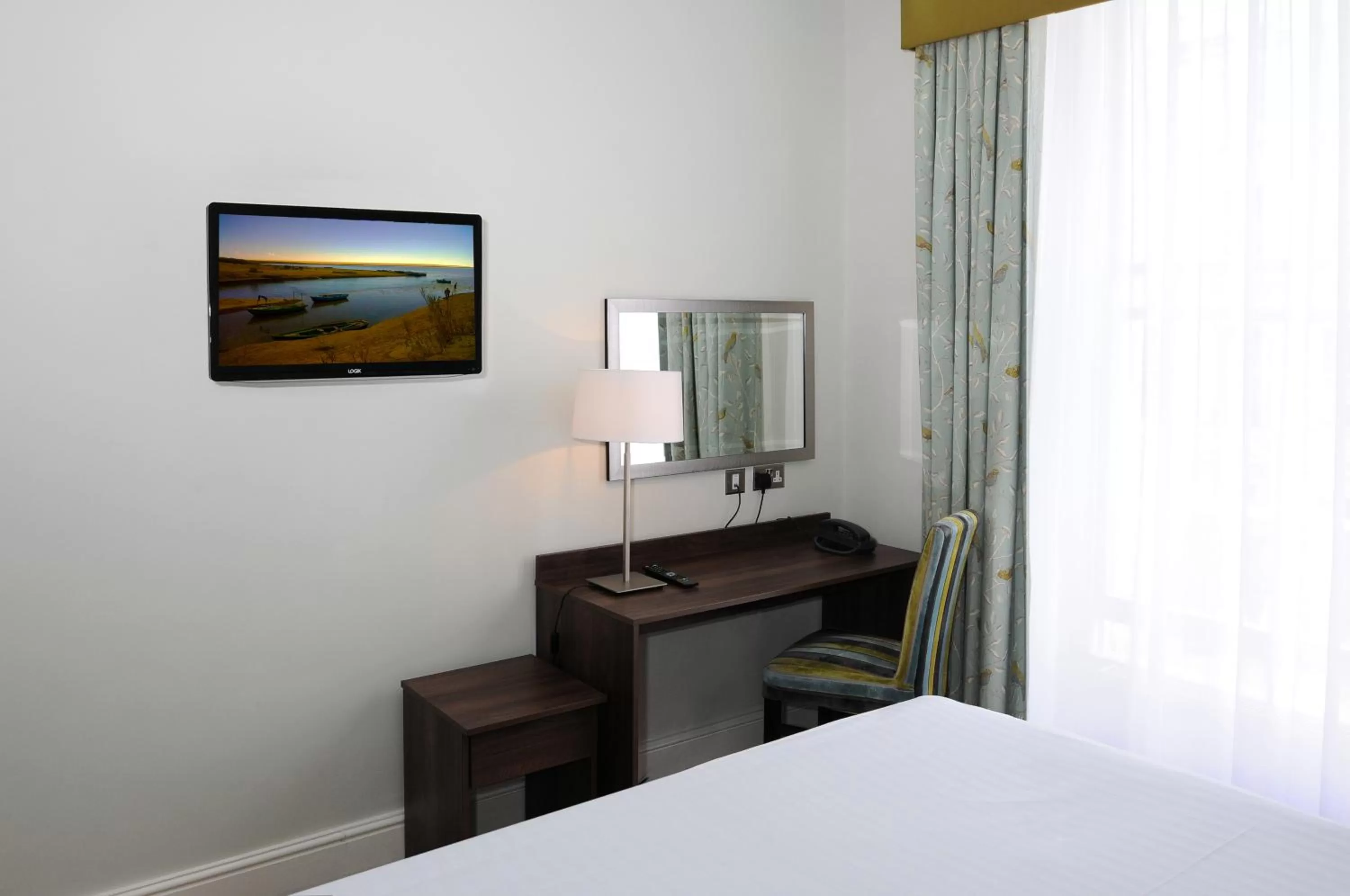 Bed in Hyde Park Boutique Hotel