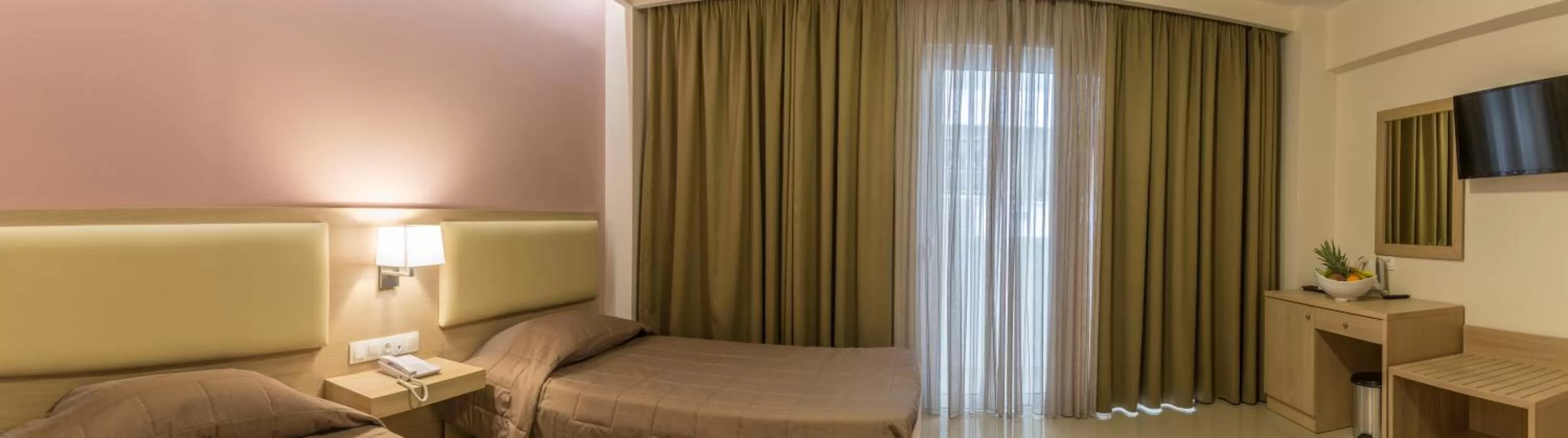 Bed in Agrelli Hotel & Suites