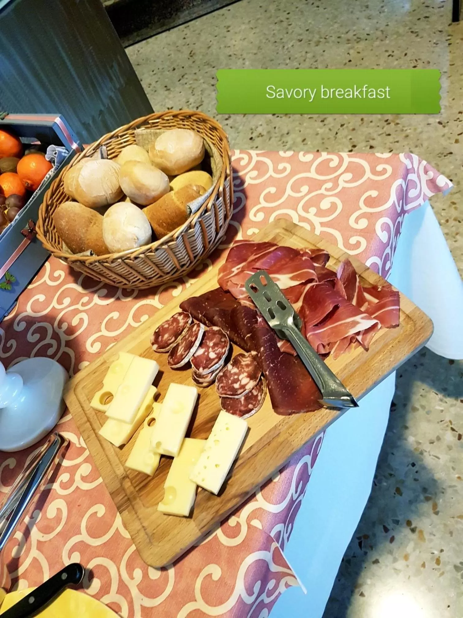 Food and drinks in Locanda del Lago Rosmunda